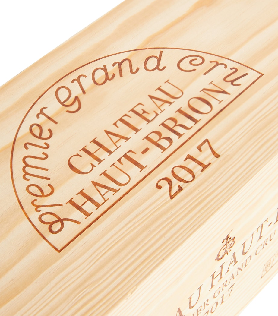 Château Haut-Brion Pessac-Léognan 2017 (1.5L) - Pessac-Leognan, France NO COLOUR Image 2