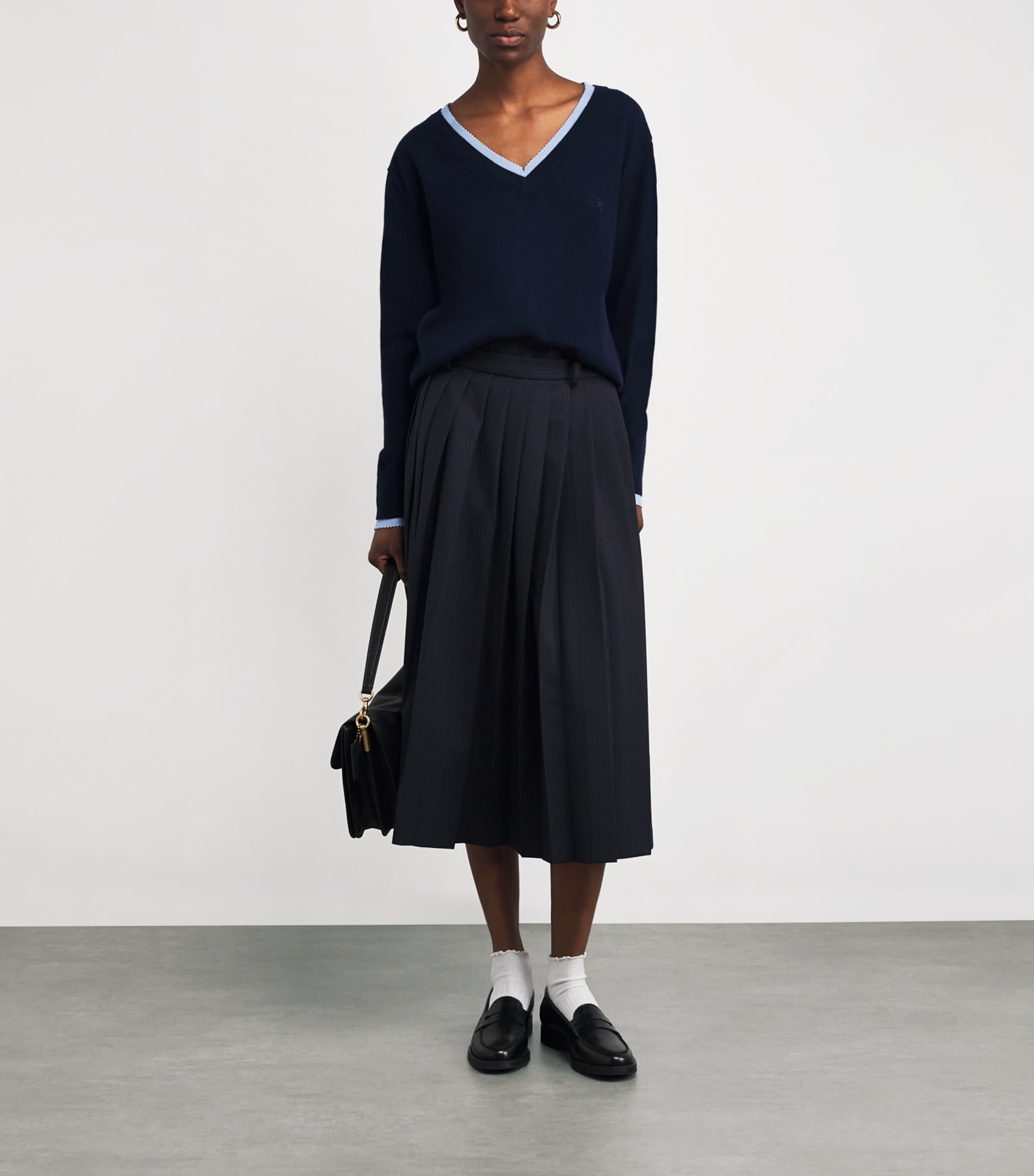 Wool-Cashmere V-Neck Sweater NAVY BLUE Image 2