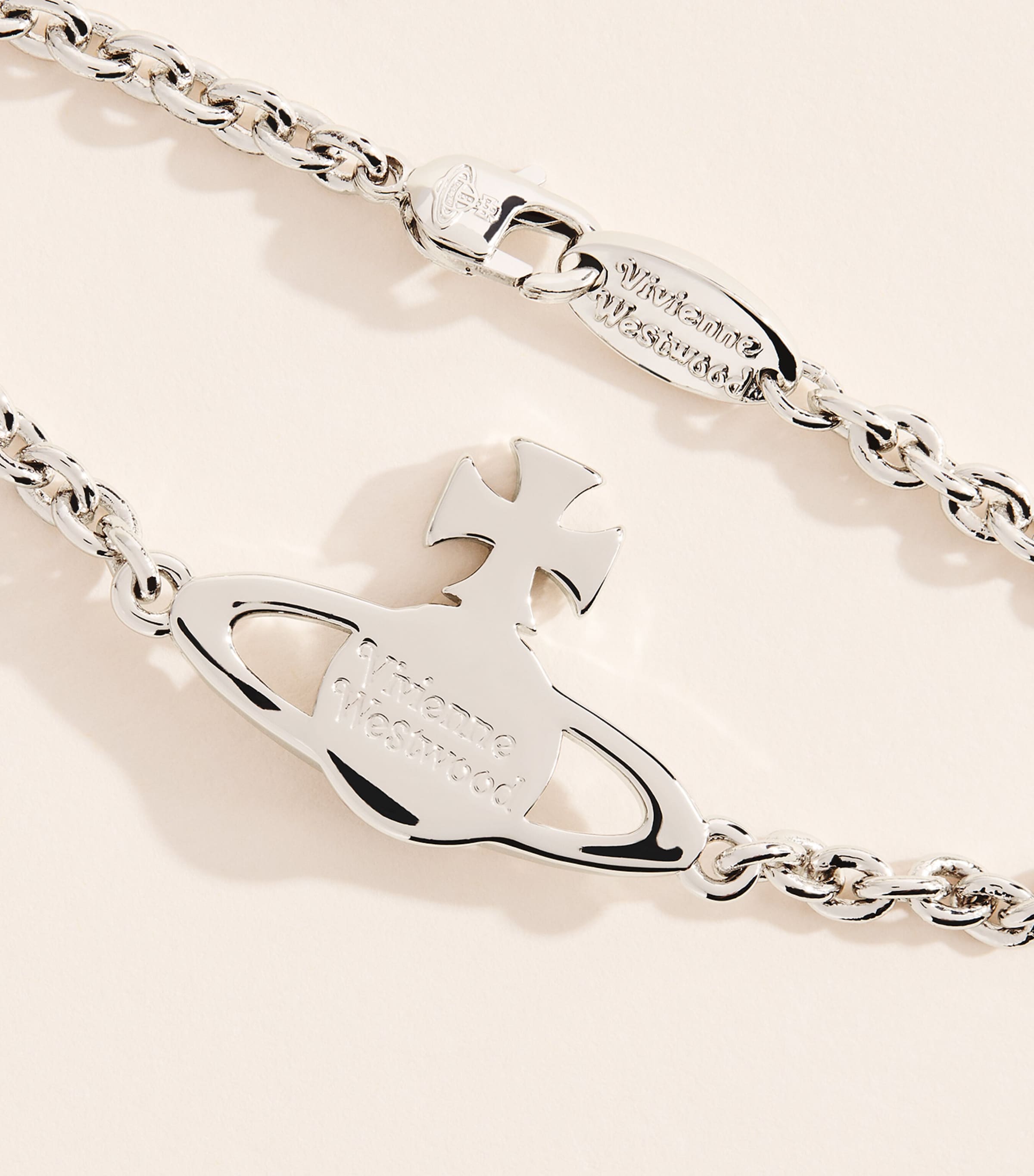 Vivienne Westwood Mayfair Bas Relief Bracelet Rhod/gnm/mon Cr Image 4