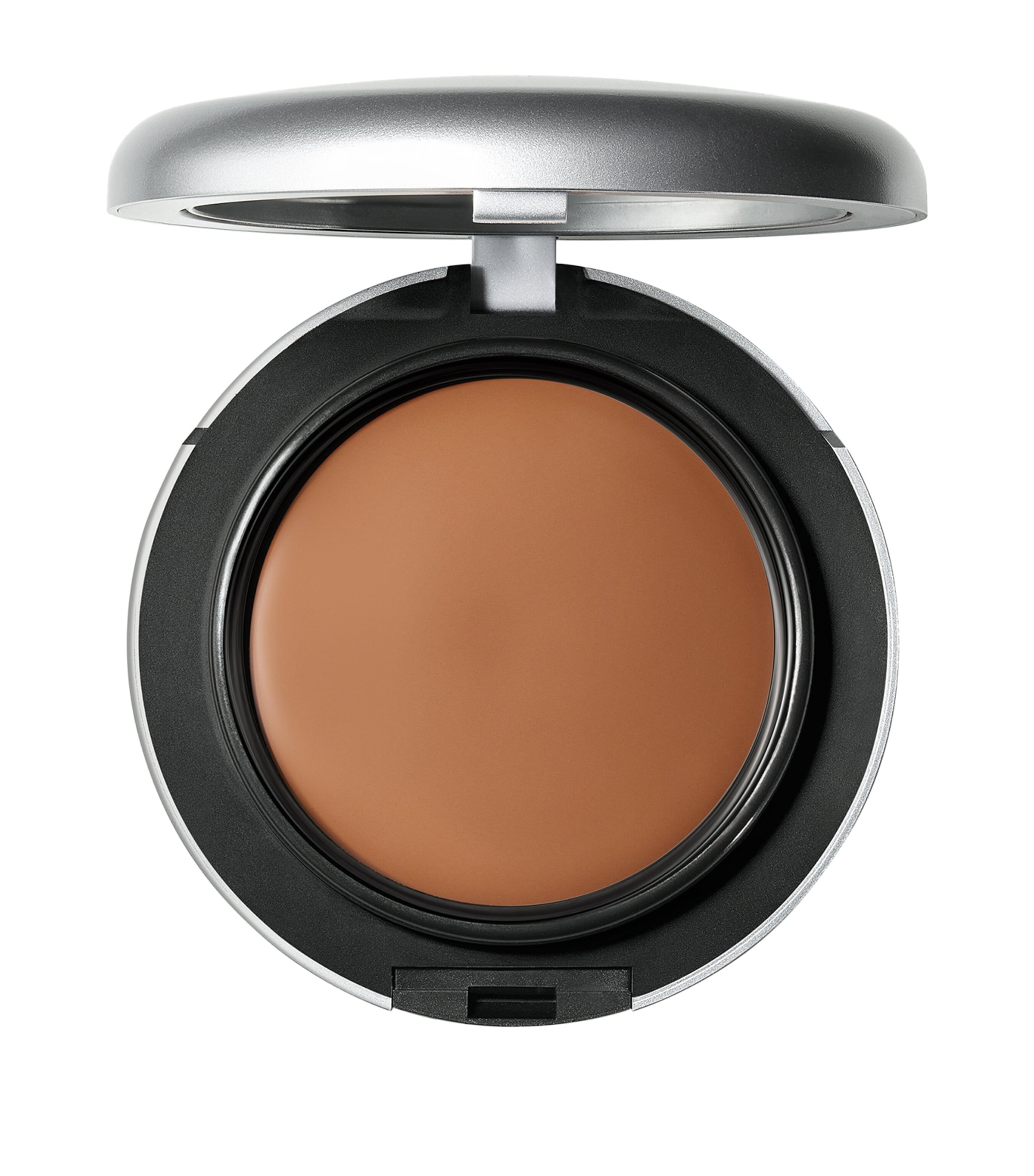 MAC Studio Tech Foundation Image 3