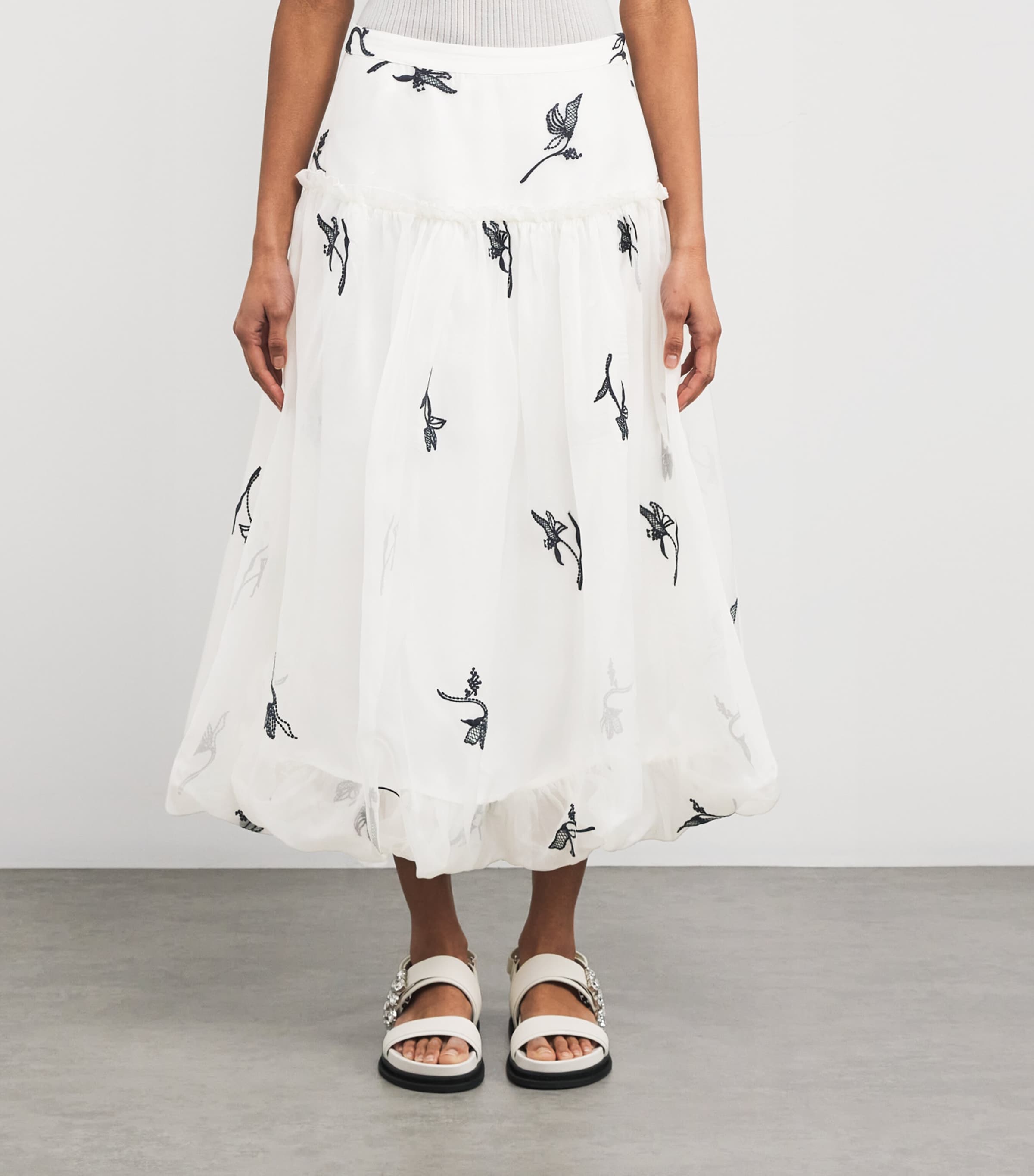 Cinq A Sept Womens Silk Embroidered Ellah Midi Skirt Ivory/navy Image 3