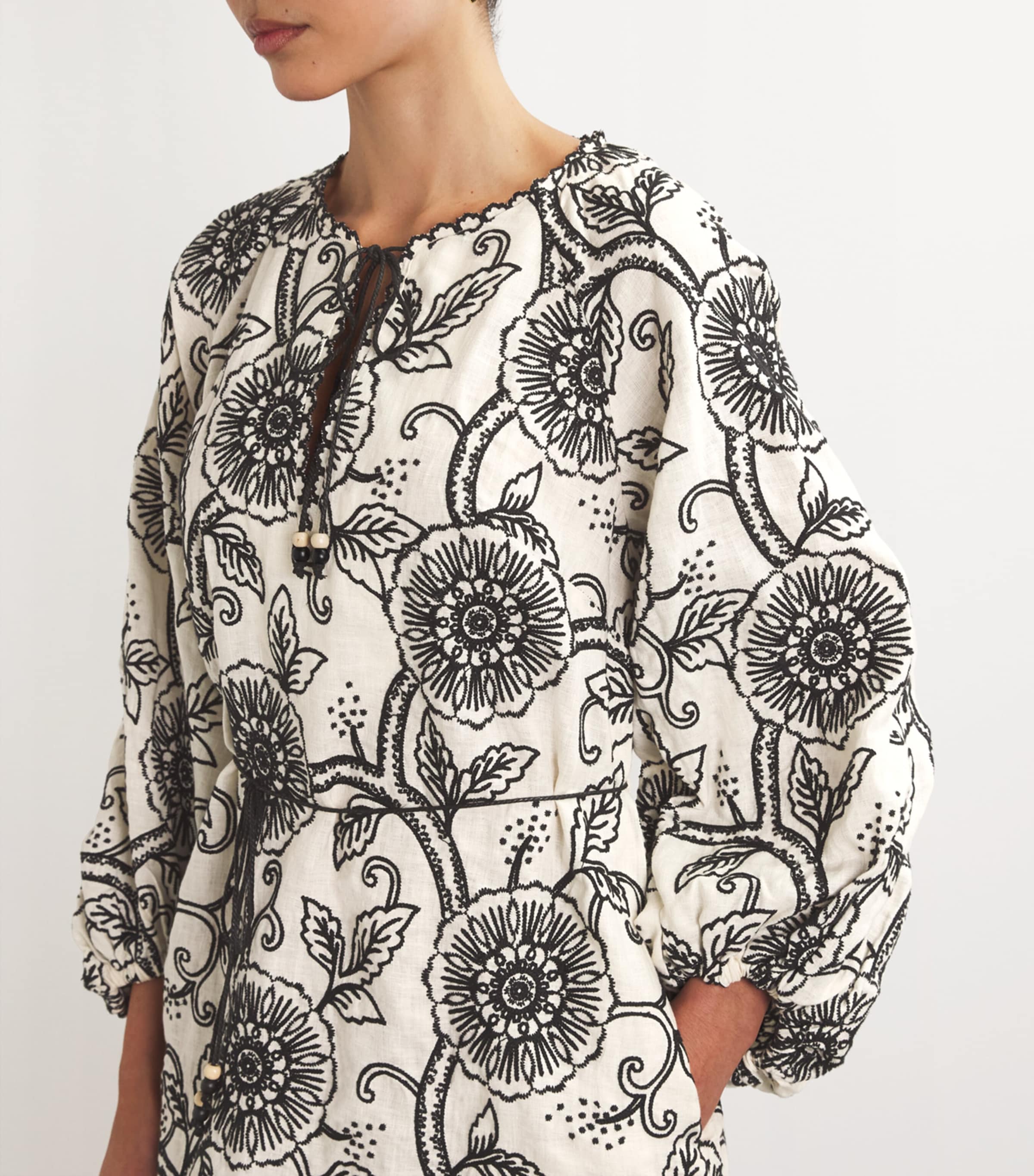 Linen Embroidered Mini Dress IVORY/BLACK Image 4