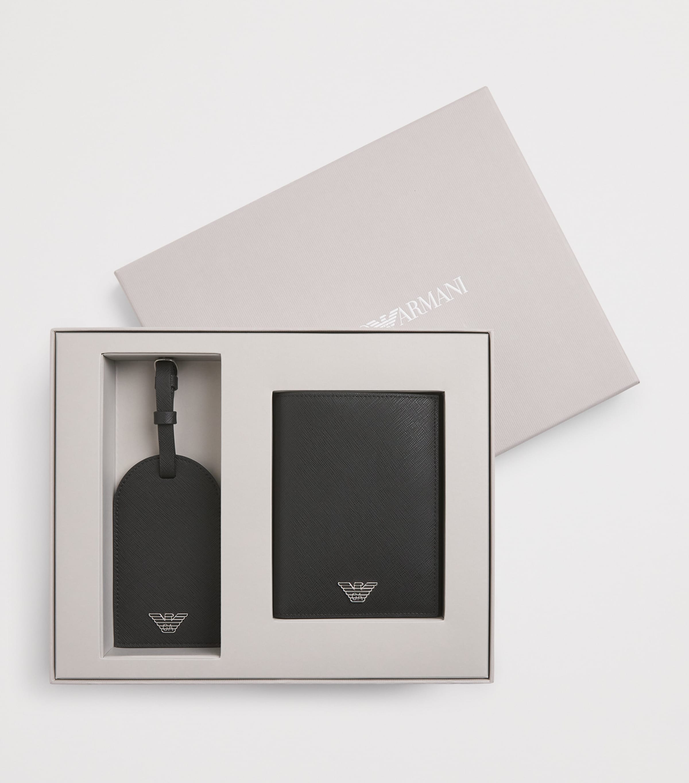 Leather Passport Holder and Tag Set UC001 Image 2