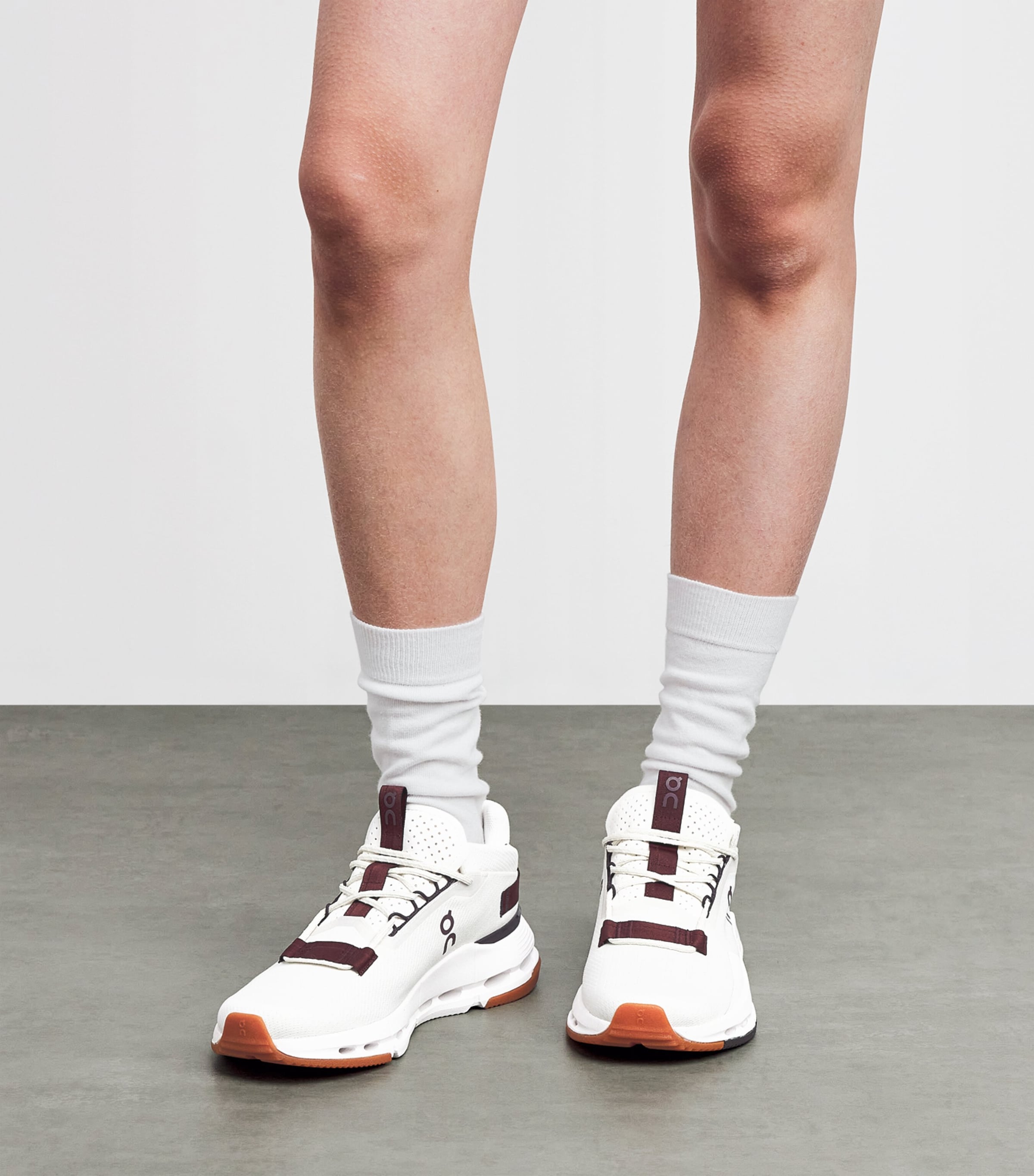 Cloudnova 2 Trainers ICE | MULBERRY Image 2