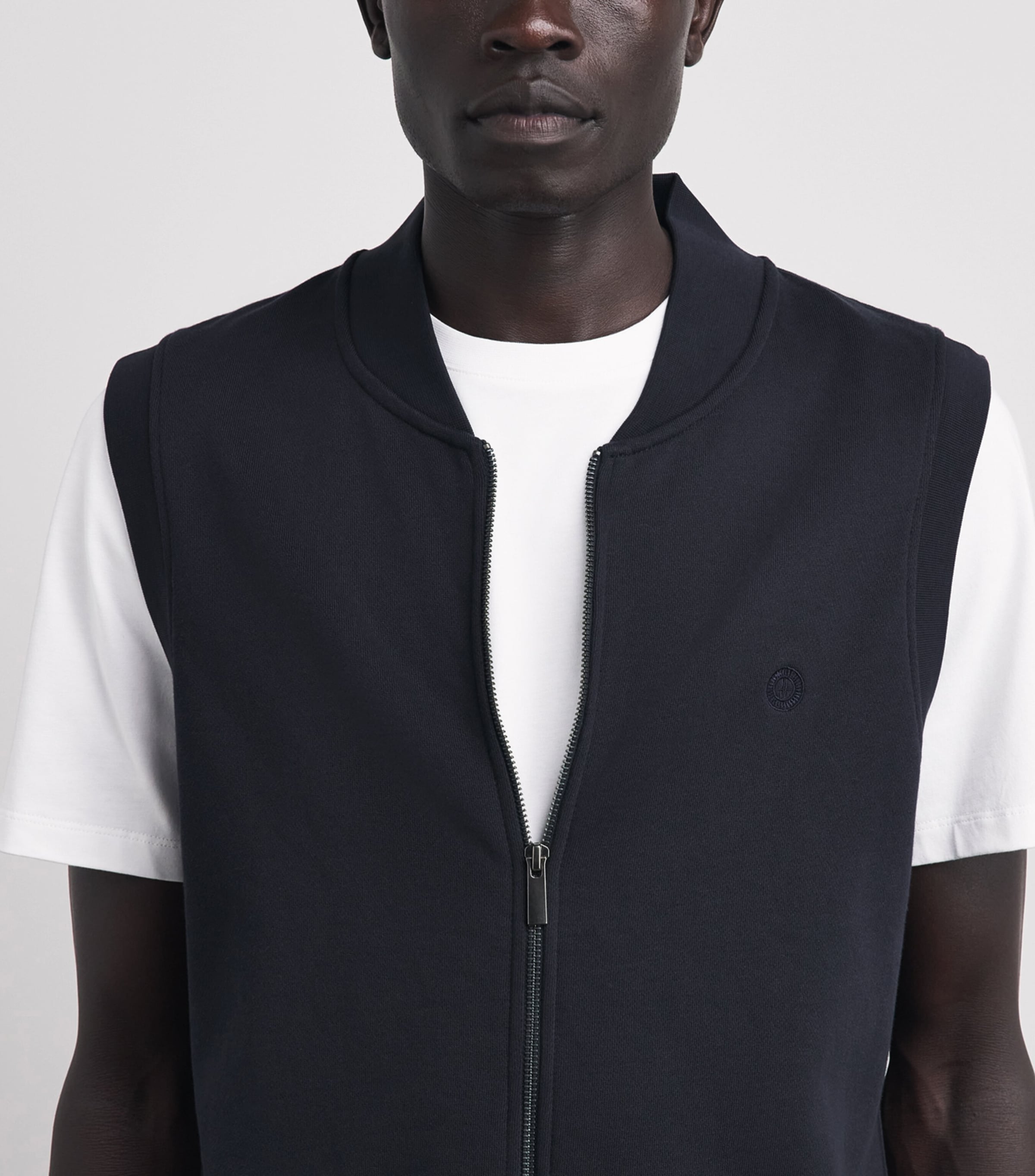 Harrods Mens Cotton Jersey Logo Gilet Navy Image 3