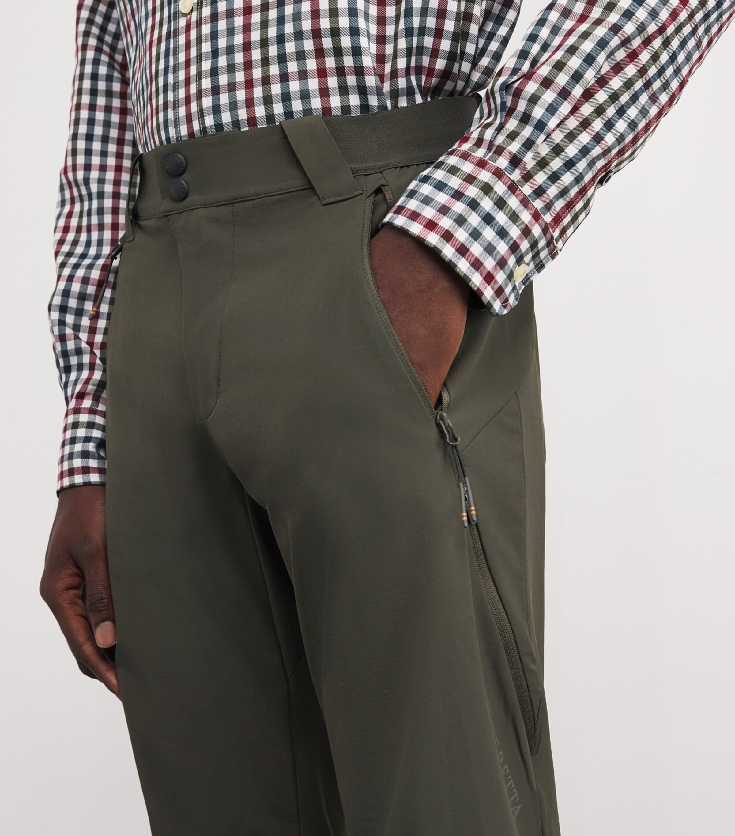 Vertikal Light Trousers 07AA:GREEN MOSS Image 6