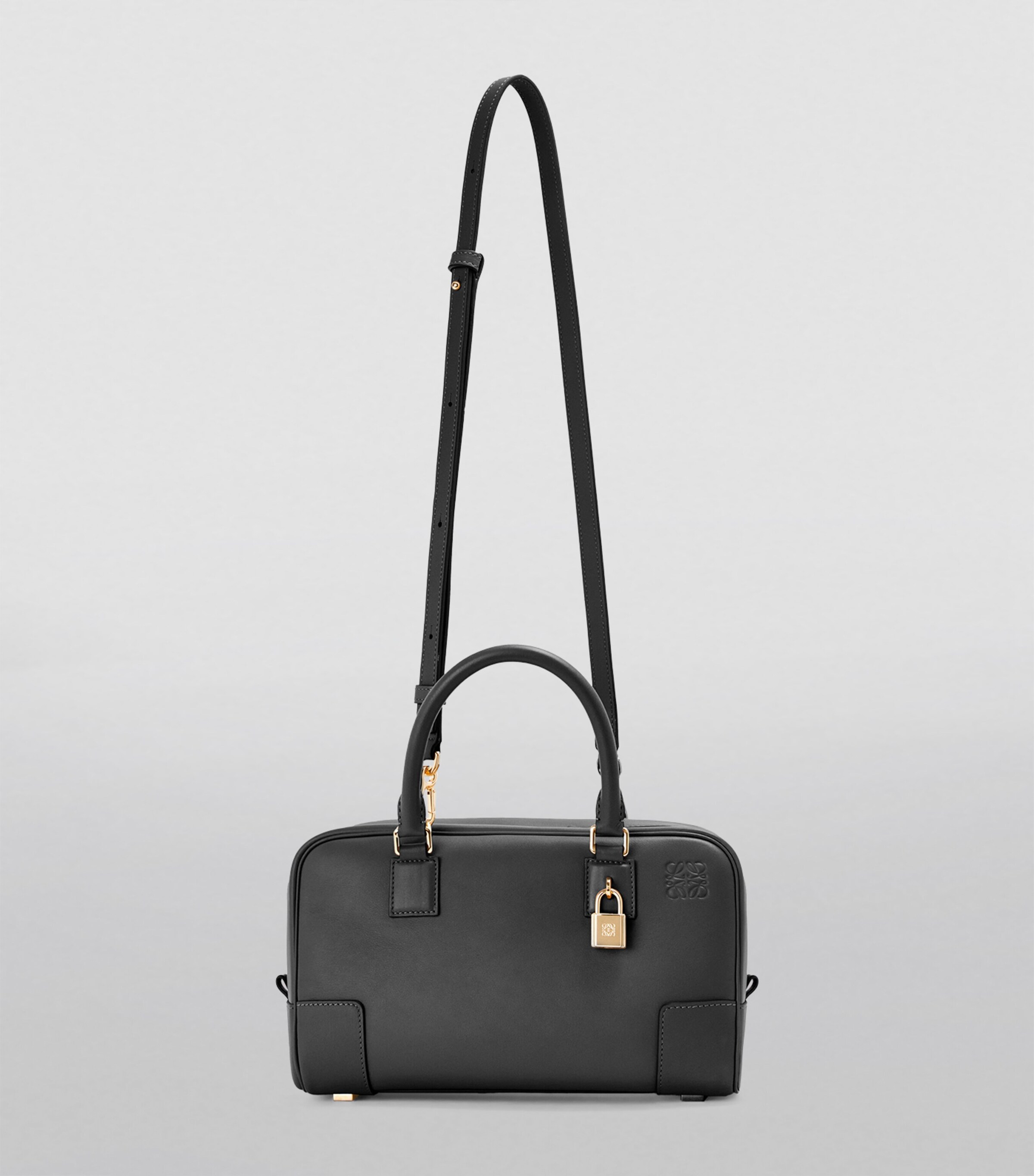 LOEWE Leather Amazona 32 Top-Handle Bag Black Image 4