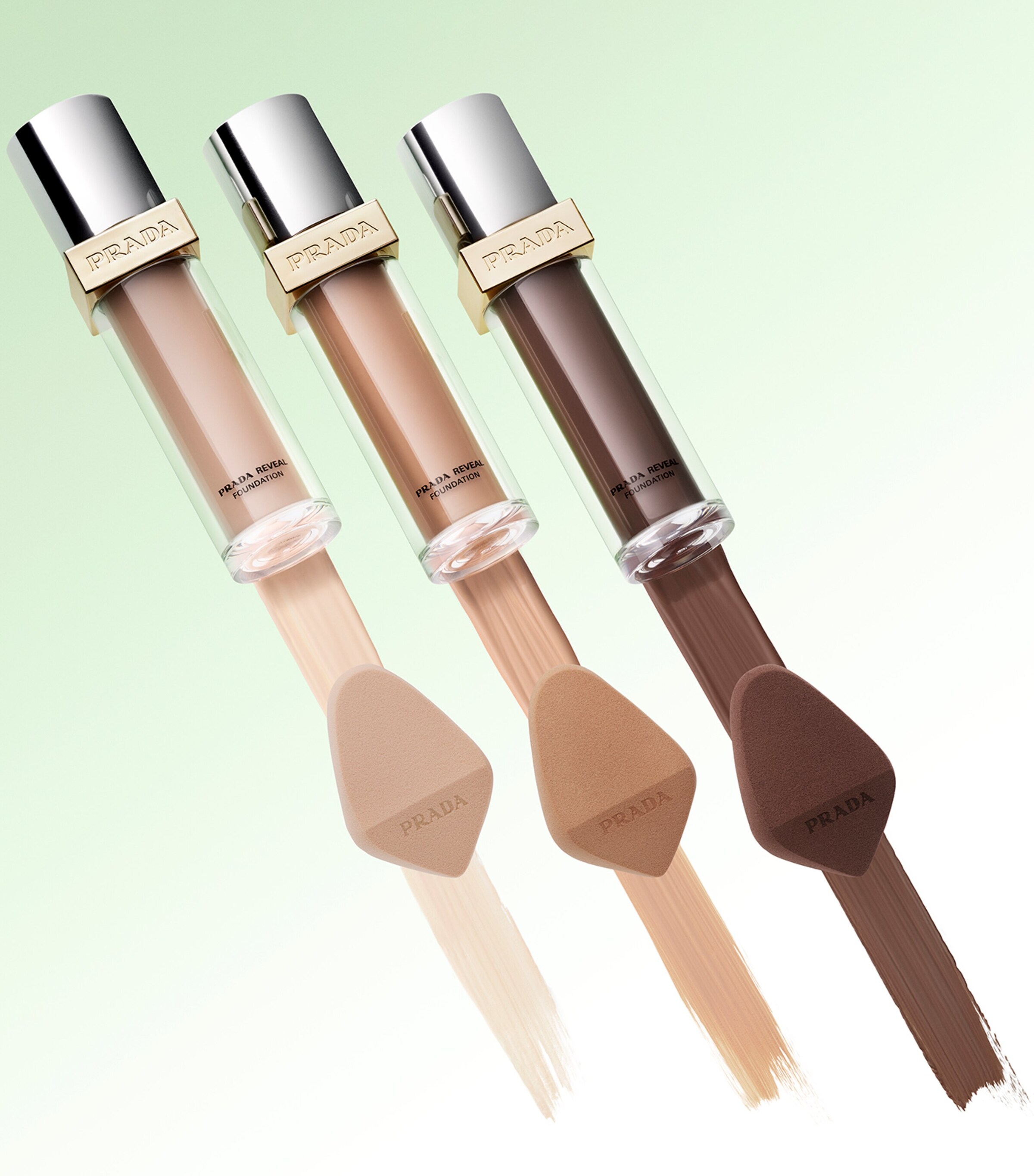 Prada Beauty Beauty Blender Dark Image 4