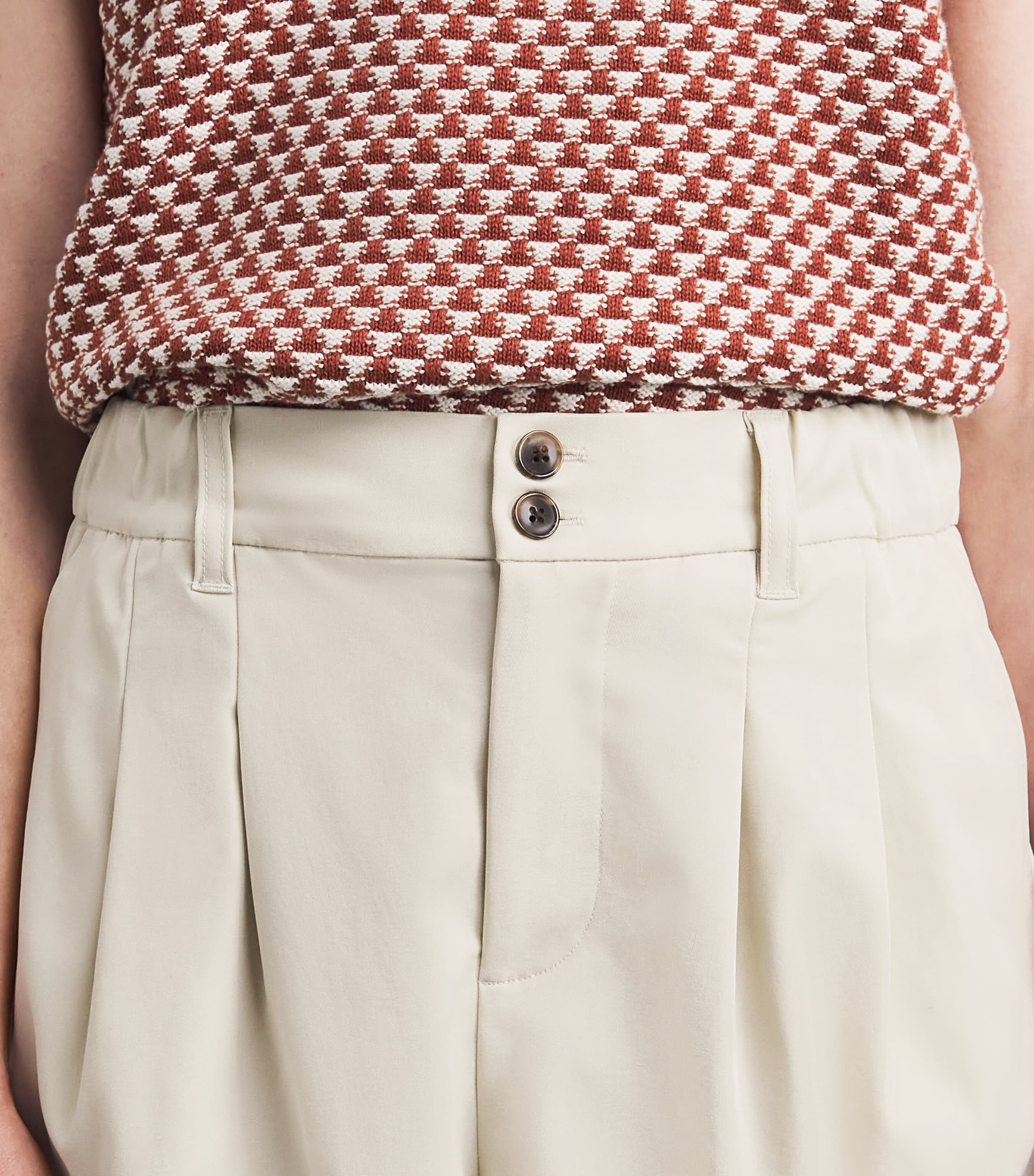 Varley Womens Tansy Shorts Ivory Image 3