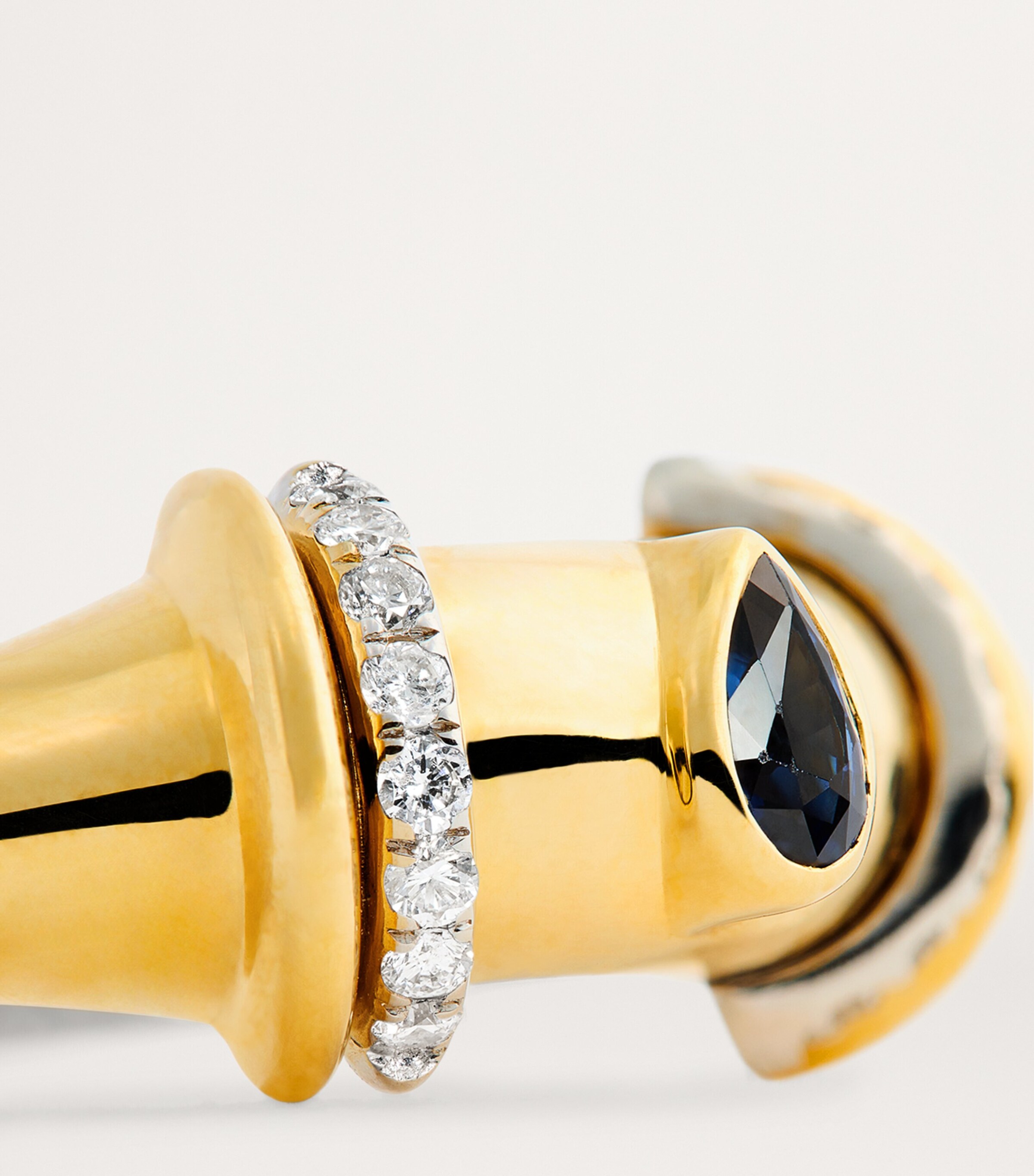 L'ATELIER NAWBAR Yellow Gold, Diamond and Sapphire Lot N*91 Ring Yellow Gold Image 6