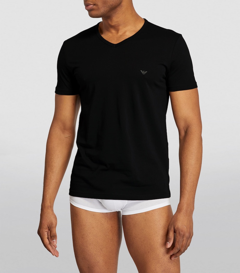 Cotton V-Neck Eagle T-Shirt 97120 BLK/GREY Image 2