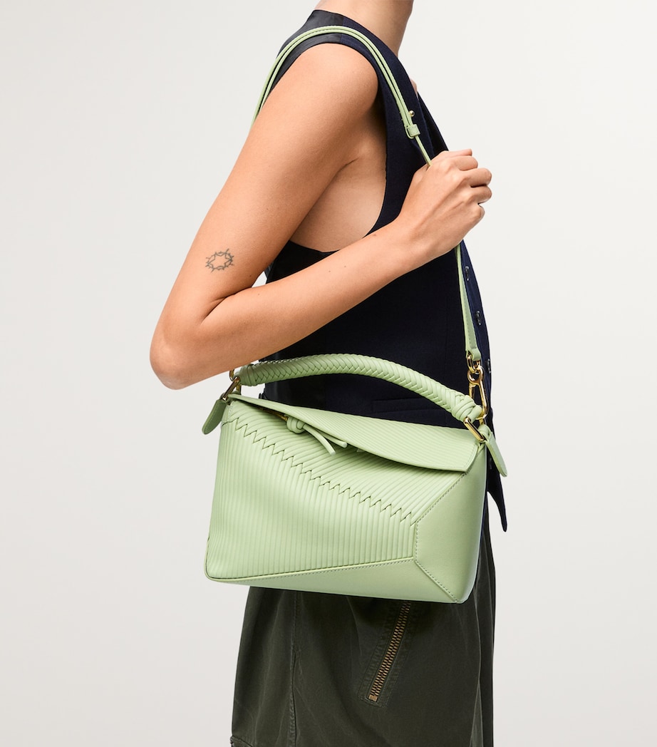 Small Diamond Puzzle Edge Top-Handle Bag LIGHT PEAR Image 8