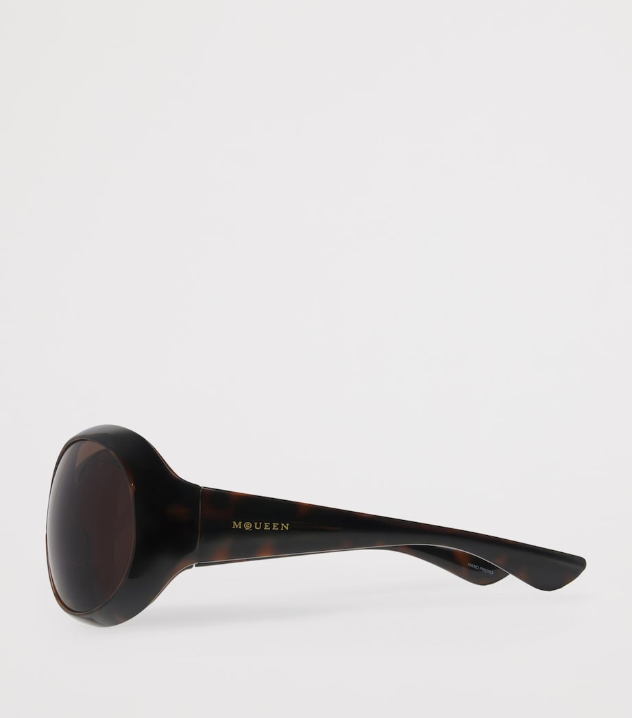 McQueen Round Kate Sunglasses Image 3