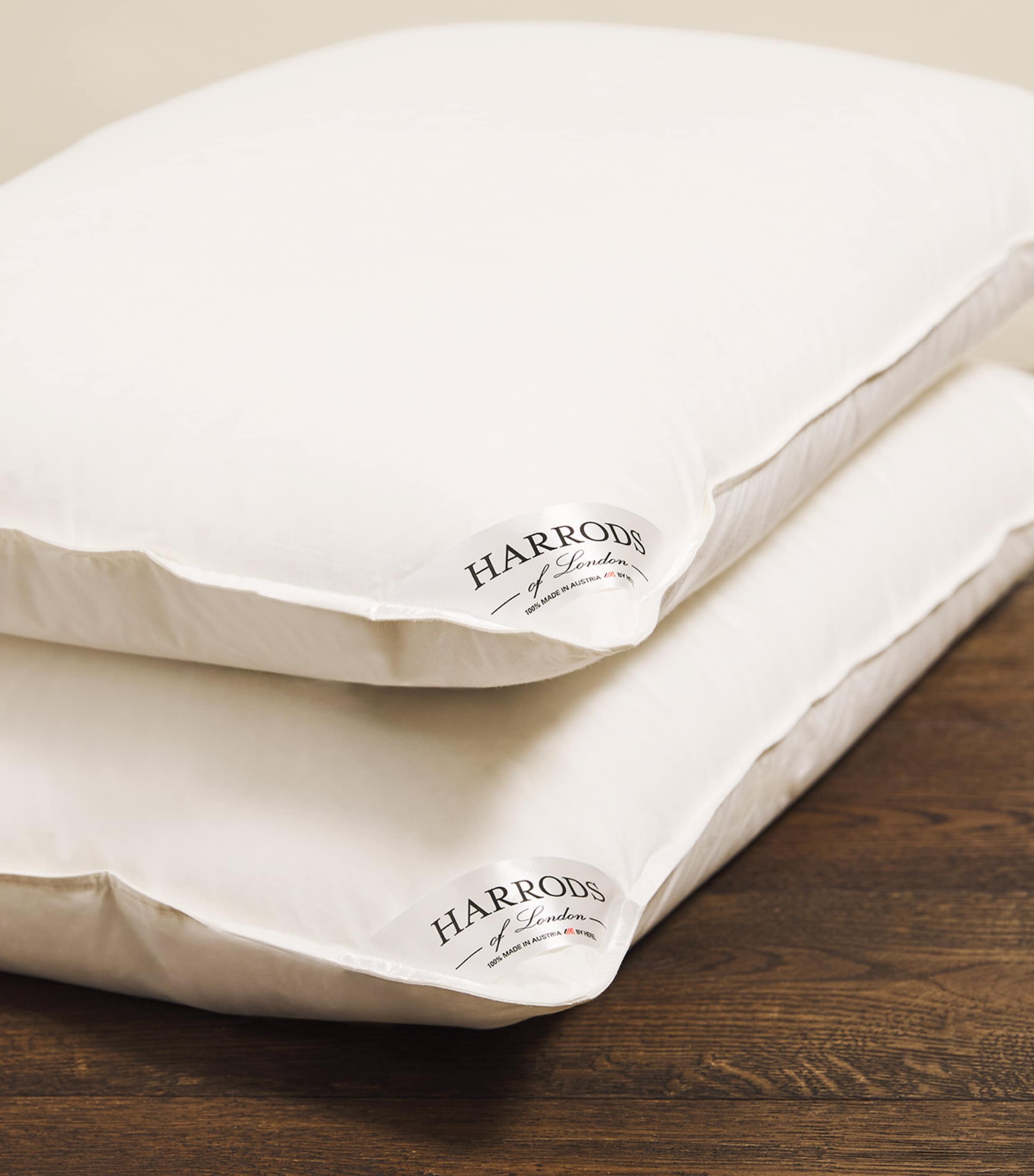 Soft Matterhorn Goose Down Standard Pillow (50cm x 75cm) WHITE Image 3