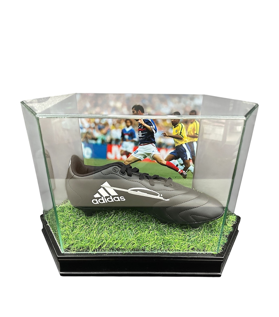 Leipzig Galleries Autographed Zinedine Zidane Football Boot Display Image 1