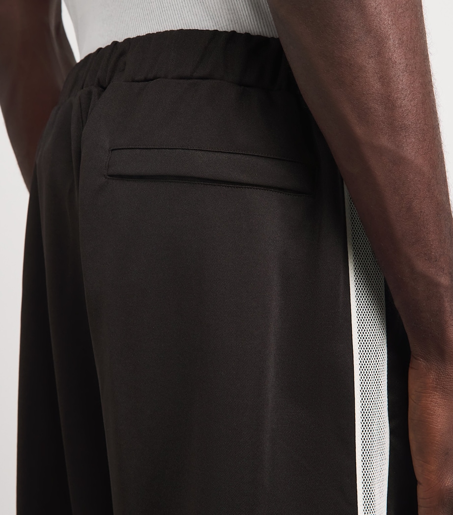 Fred Perry Mens Tennis Tape Sweatpants Rich Brown Image 3