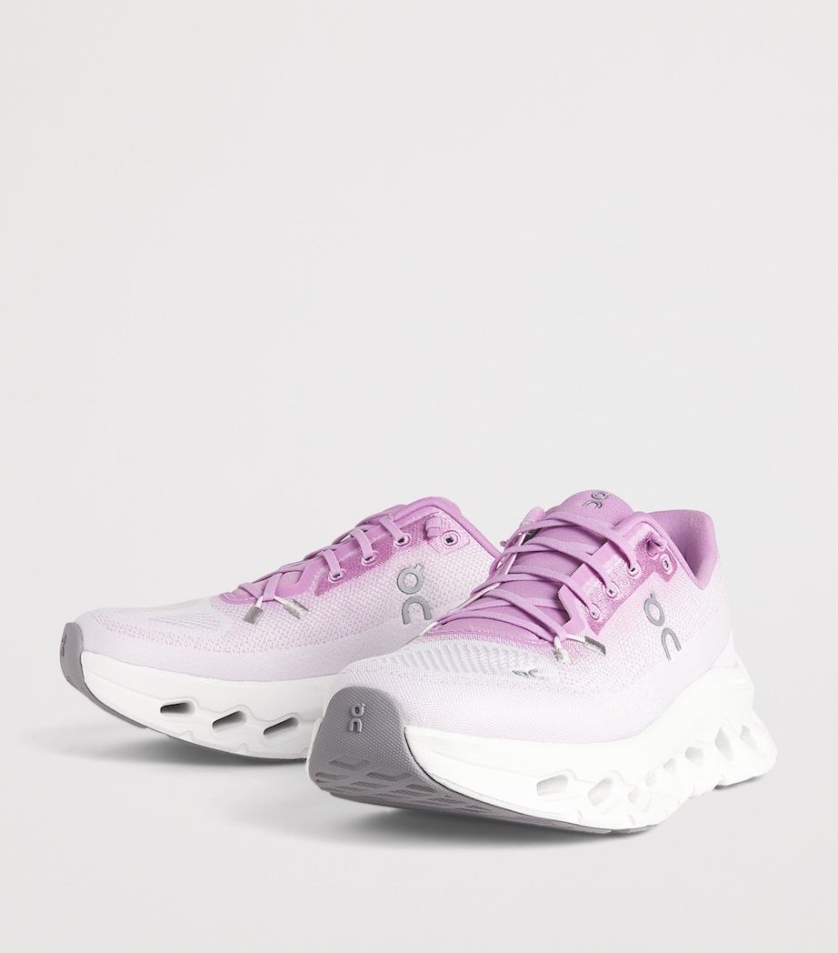 On Womens Cloudtilt Trainers Bloom/sakura Image 3