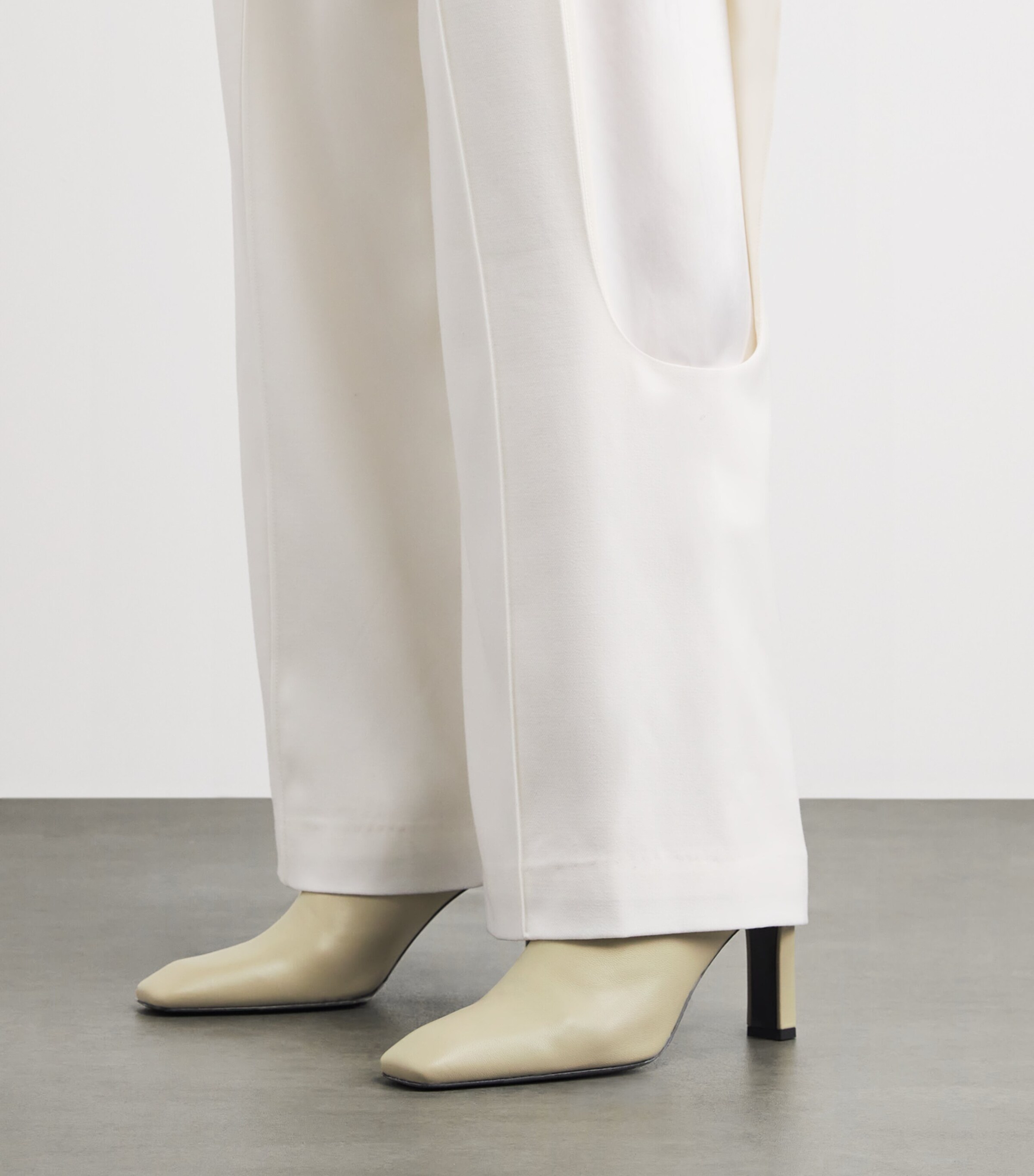 Toteme Nappa Ankle Boots 85 Cream Image 4