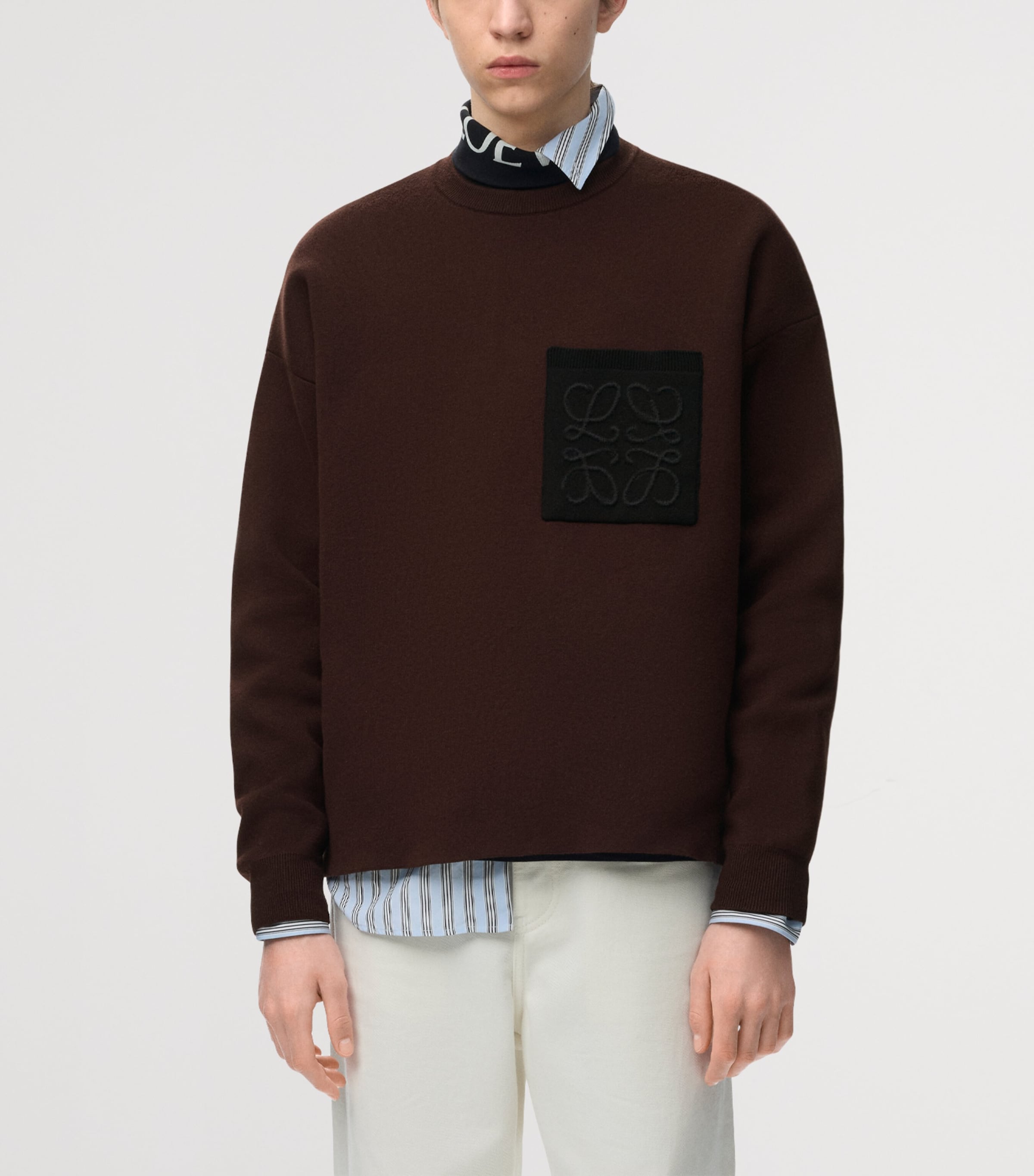 LOEWE Mens Anagram-Pocket Sweatshirt Dark Brown/black Image 3