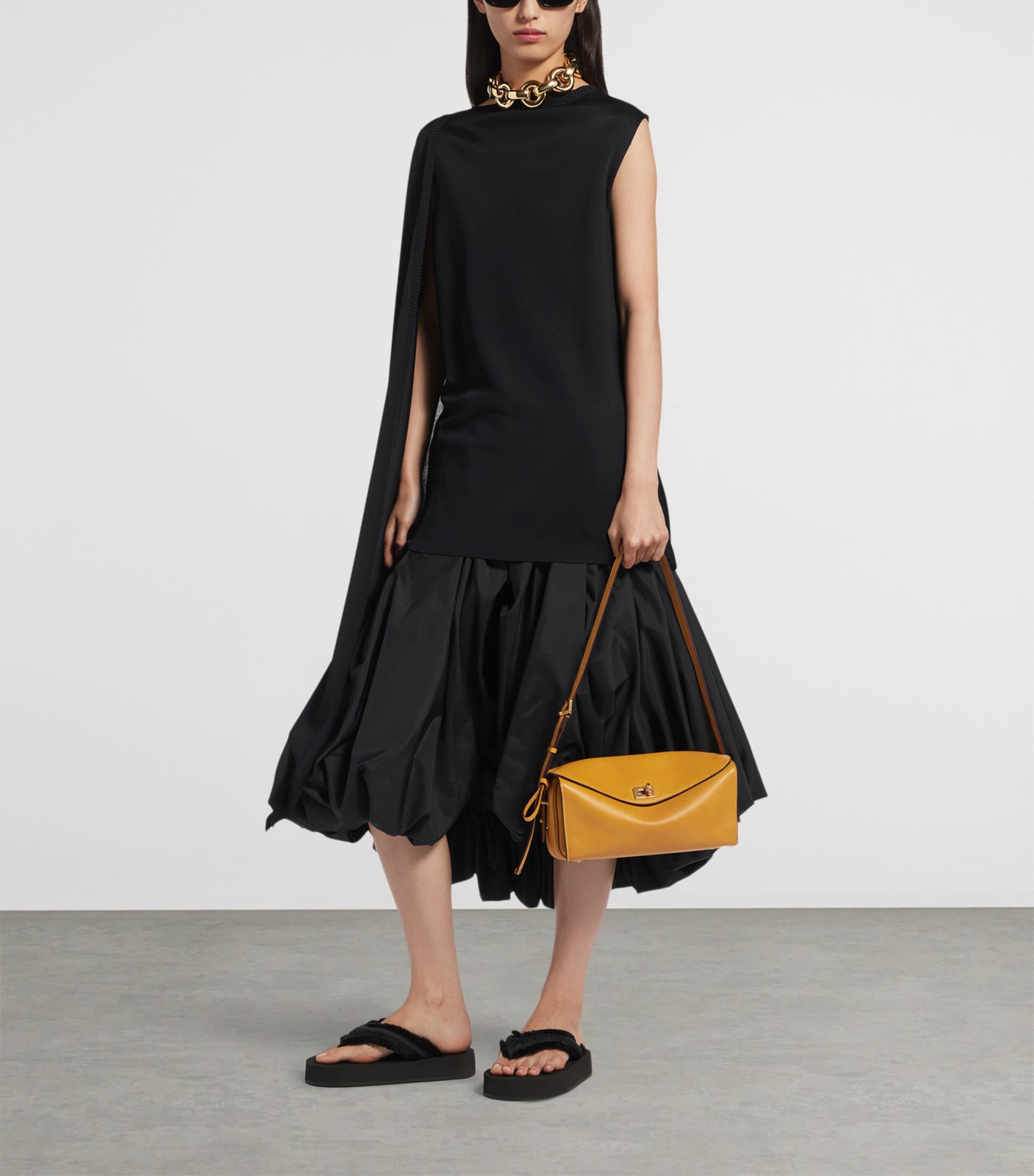 Balenciaga Medium Leather Le 7 Shoulder Bag Image 3
