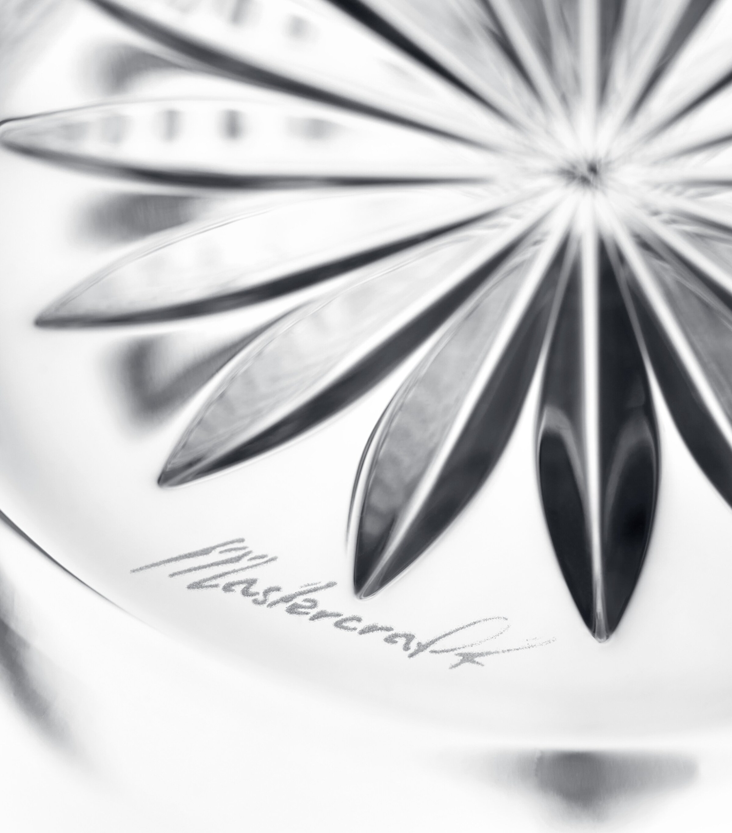 Crystal Mastercraft Irish Lace Rose Bowl (20cm) CLEAR Image 5