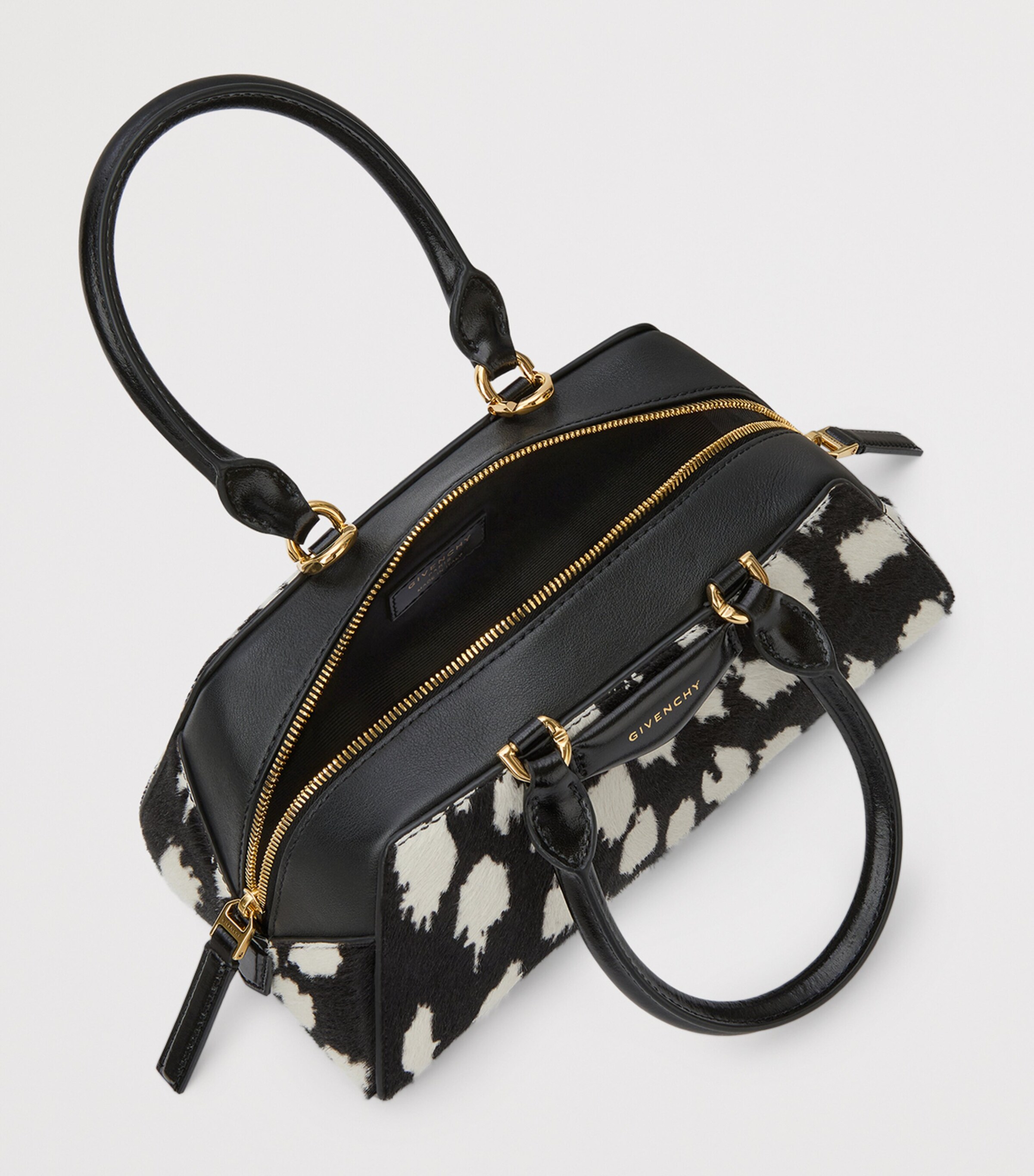 Mini Leather Antigona East-West Top-Handle Bag BLACK/WHITE Image 5