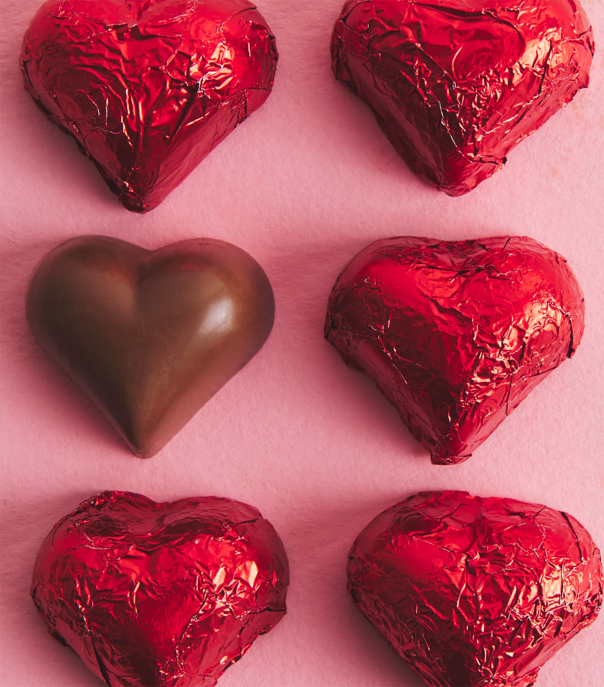 Chocolate Truffle Hearts Box 95g NO COLOUR Image 2