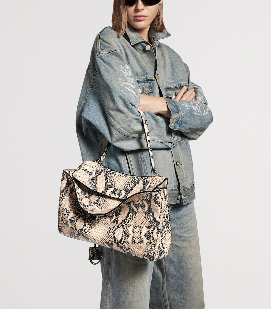 Medium Leather Rodeo Shoulder Bag 2417 Image 3