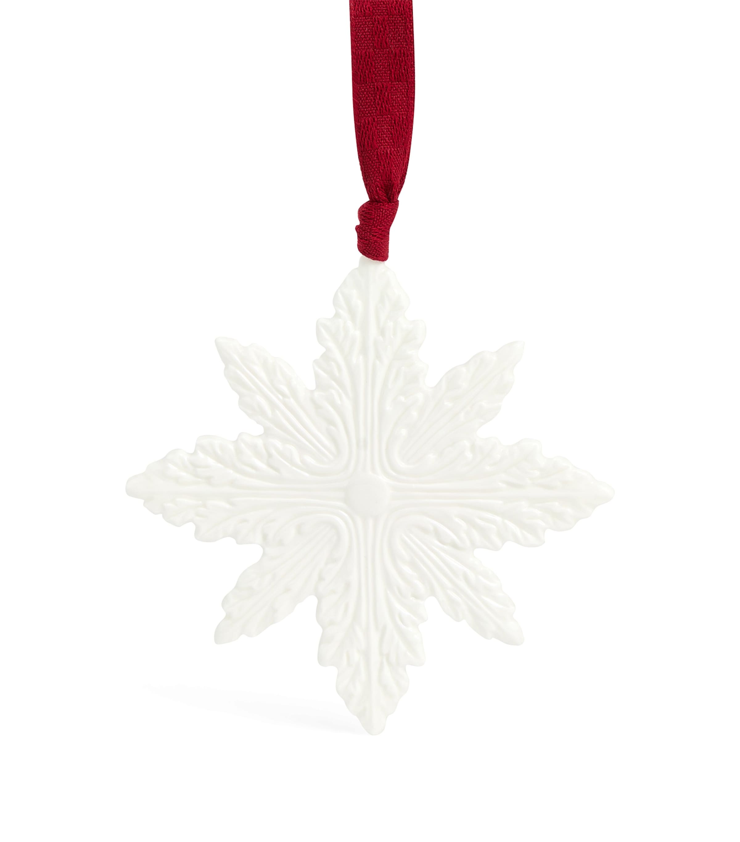 Wedgwood Bone China Snowflake Ornament In White