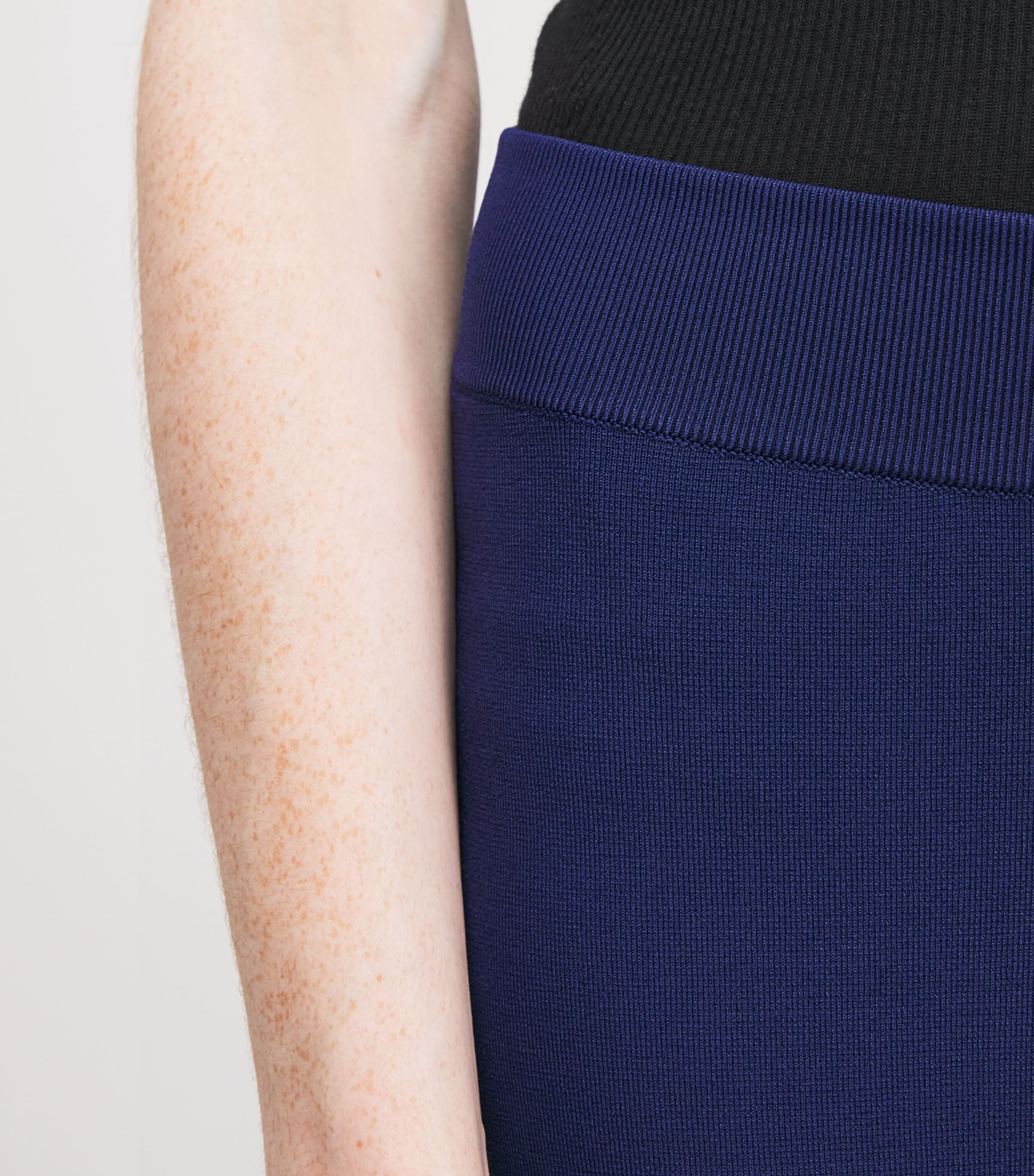 Compact Knit Flared Sweatpants 4000 NAVY Image 6