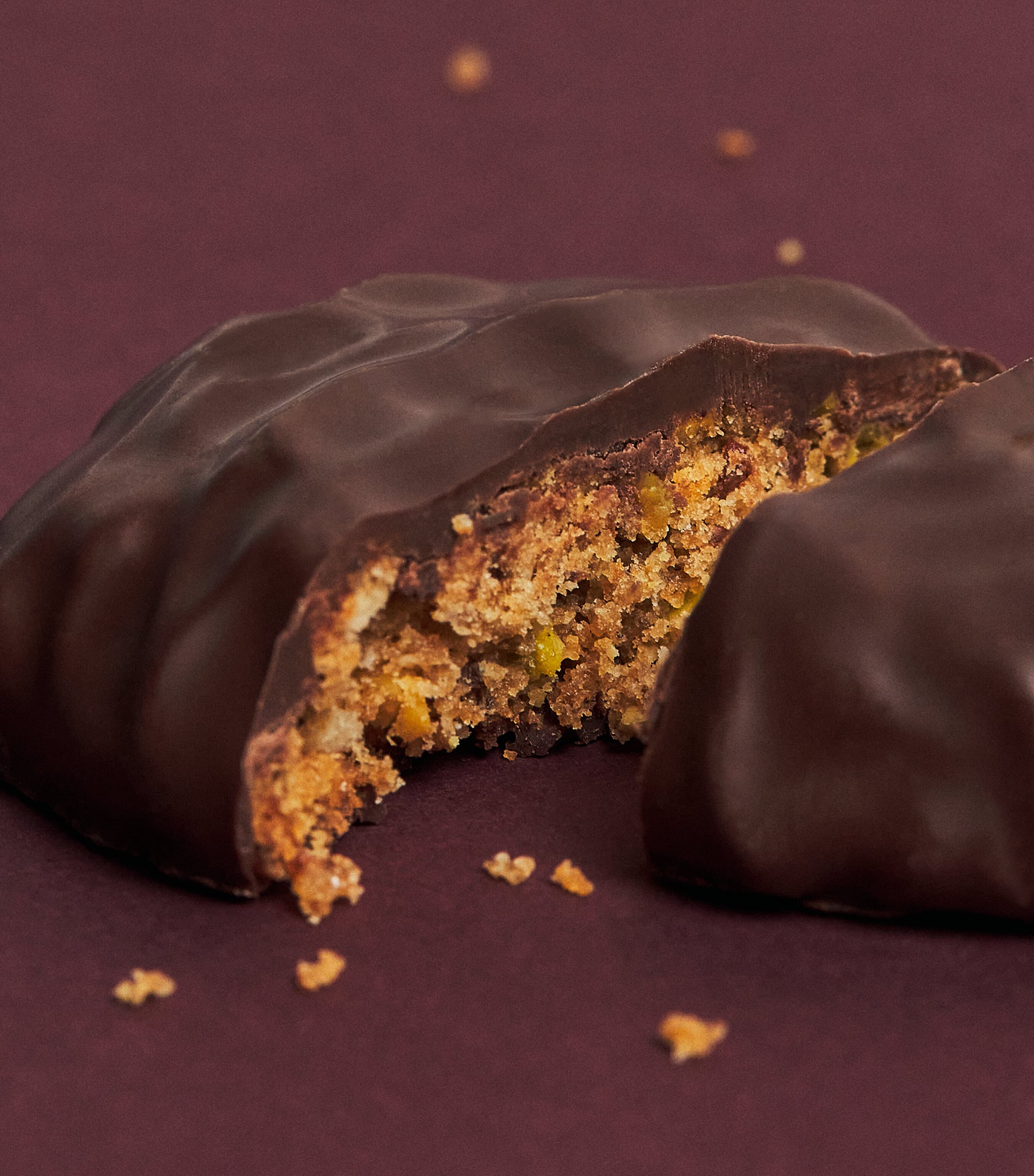 Harrods Chocolate Coated Pistachio, Cherry and Cardamom Biscuits (200g) Image 2
