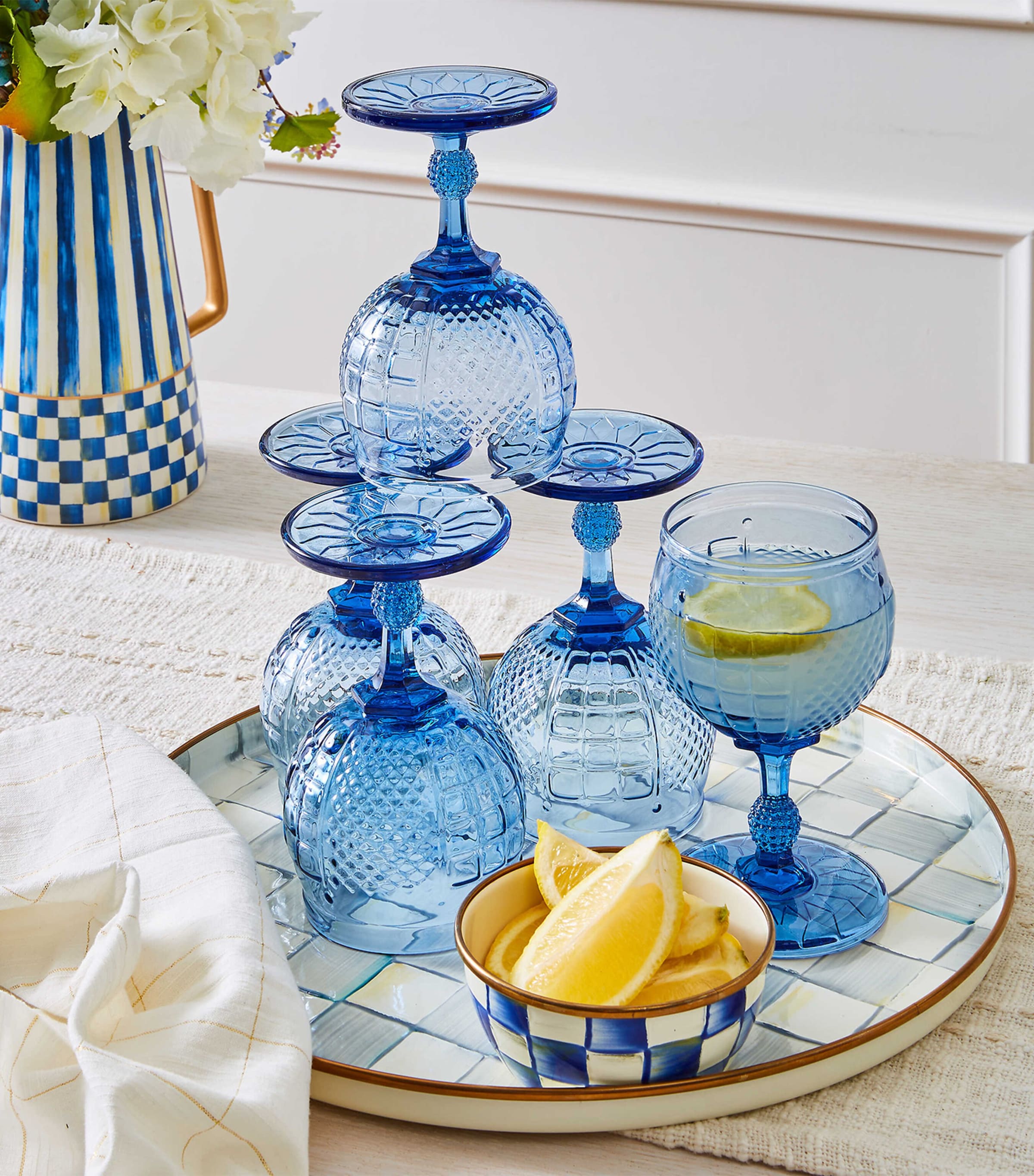 Sterling Check Round Tray (37cm) GREY Image 2