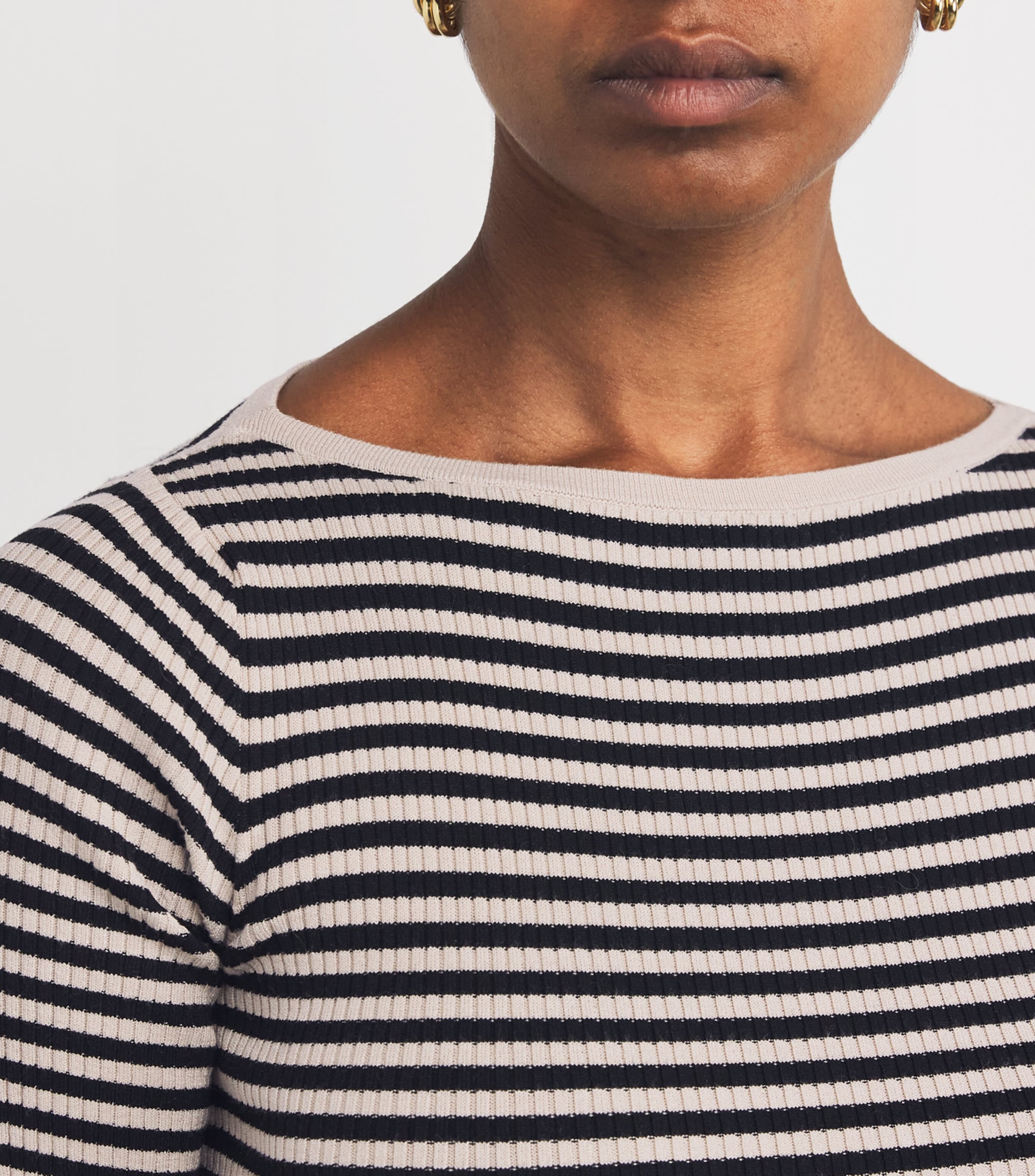 Stripe Short-Sleeve Sweater BEIGE Image 6