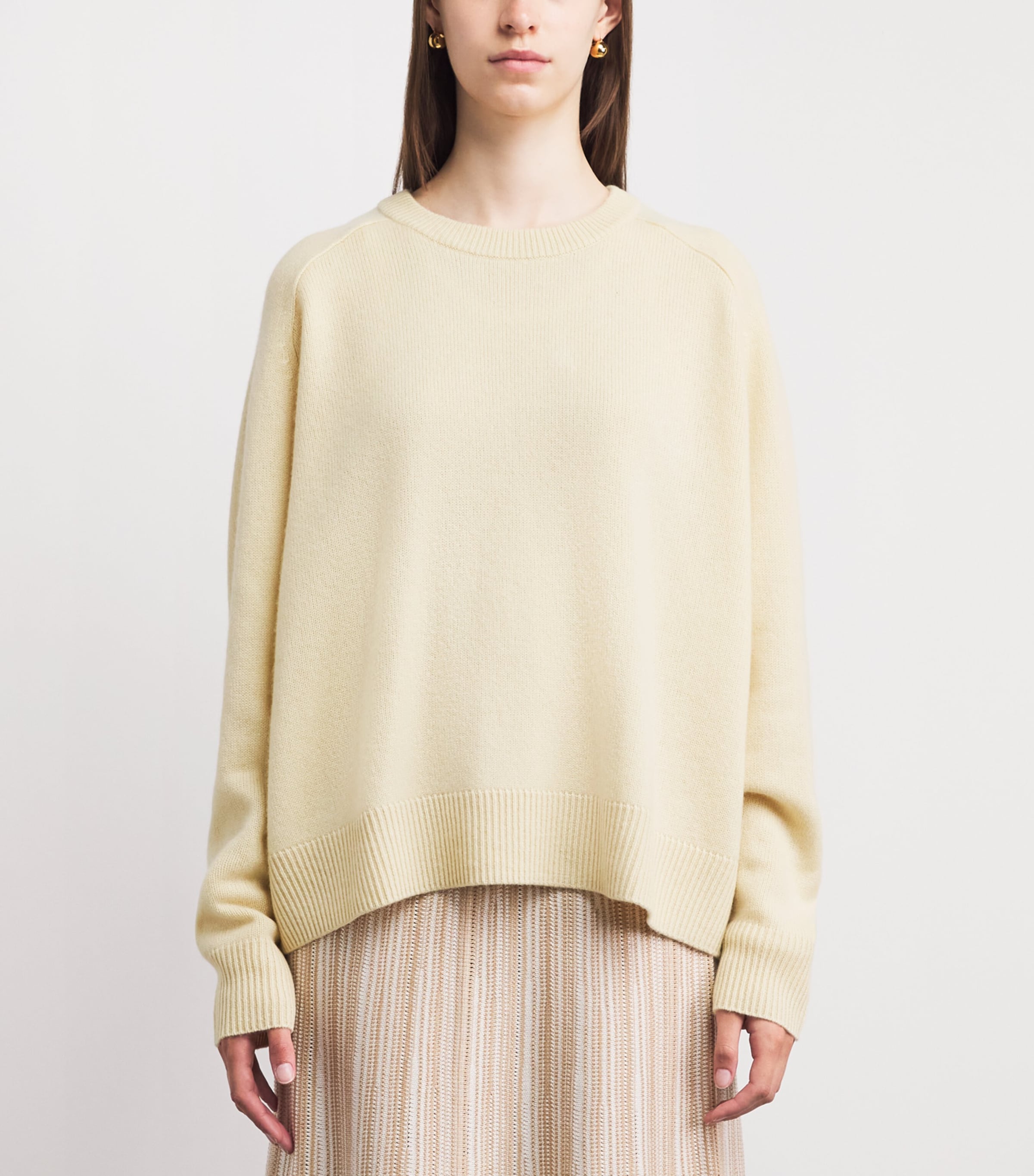 Soft Goat Womens Cashmere Boyfriend Sweater Waxed Paper Image 4