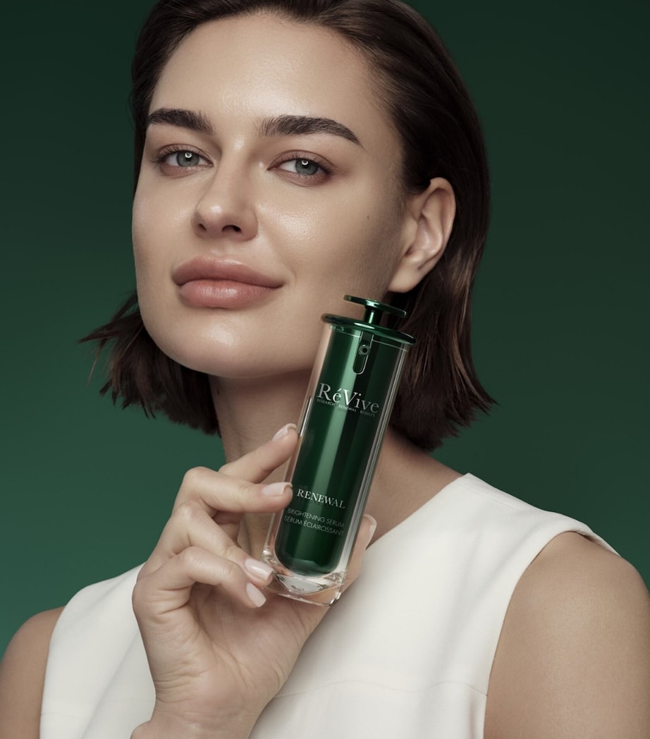 RéVive Renewal Brightening Serum (30ml) Image 4