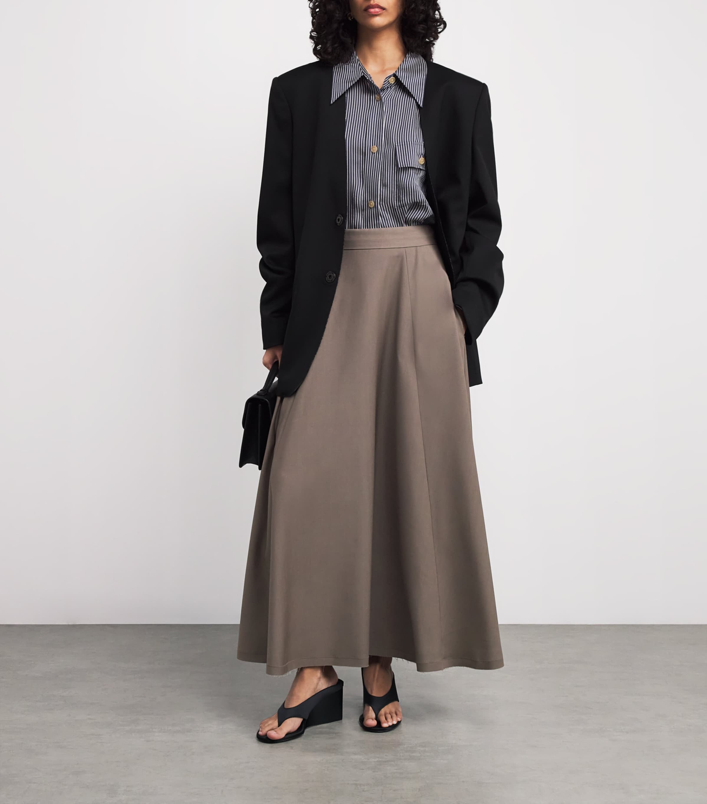 SASUPHI Womens Fresh Wool Lauren Maxi Skirt Mud Image 2