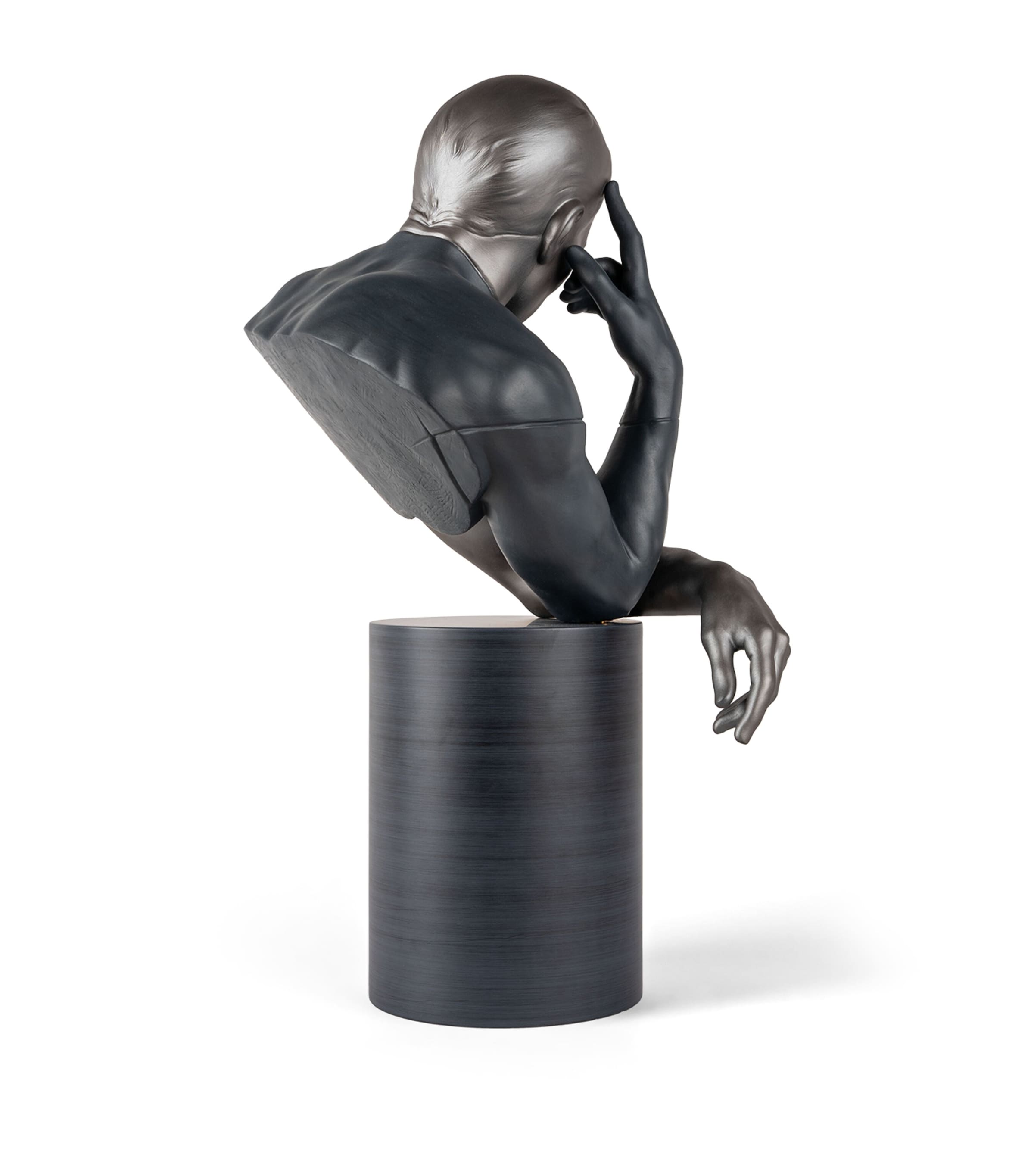 Lladró Reflections of Nature – Him Figurine Black Image 2