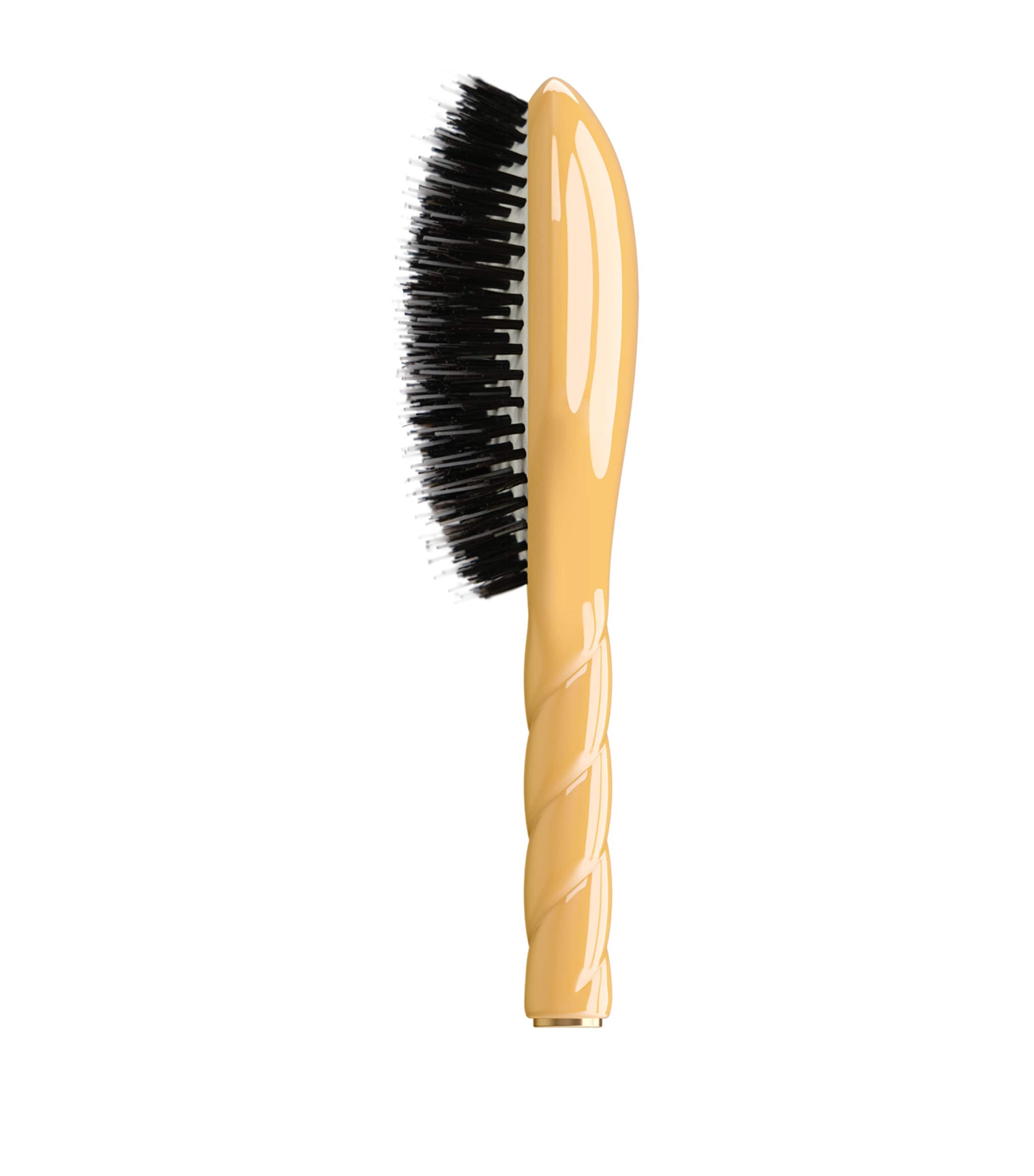 N.02 The Essential Do-it-all Brush YELLOW Image 3