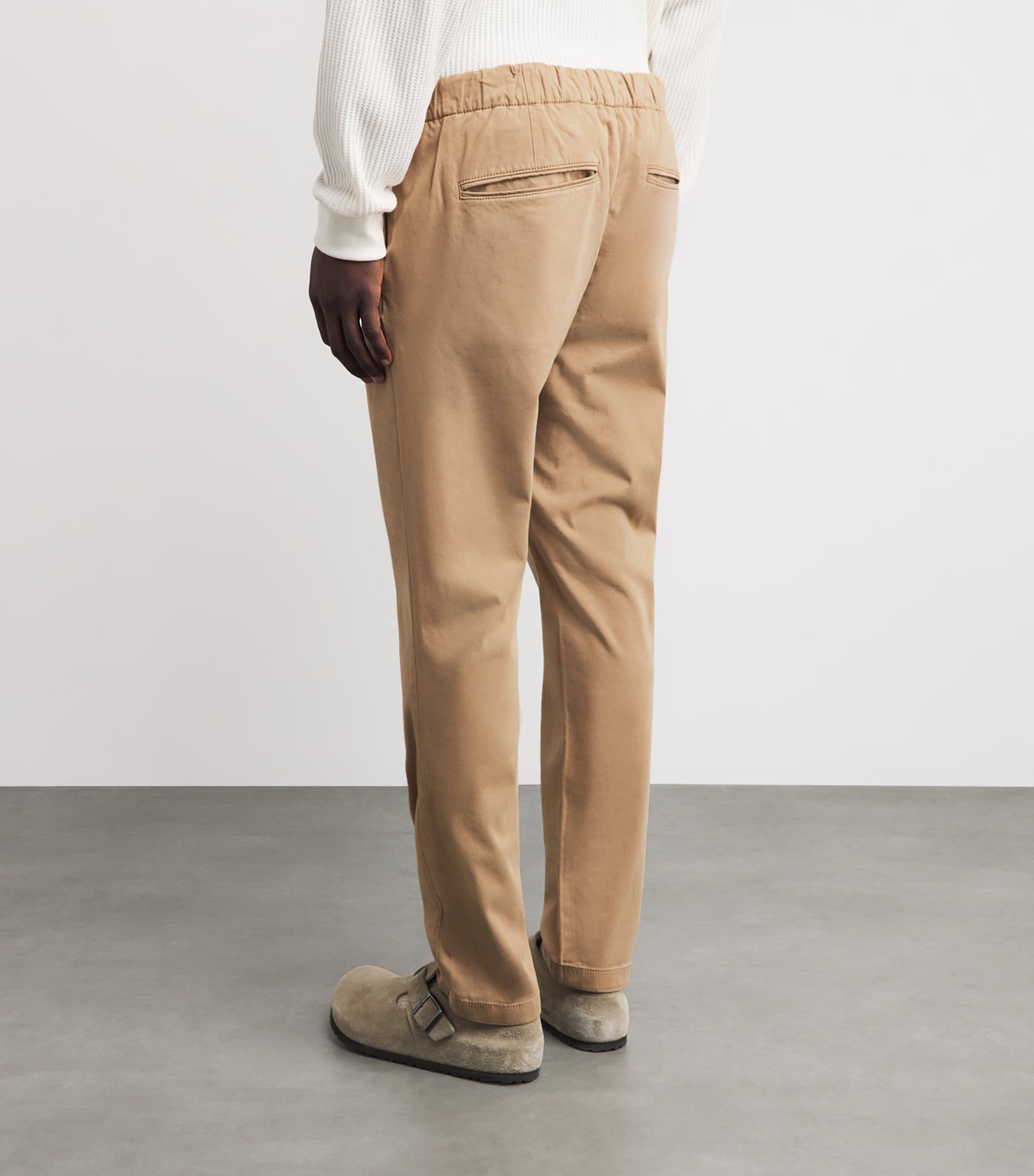 7 For All Mankind Mens Luxe Performance Plus Sateen Joggers Beige Image 5