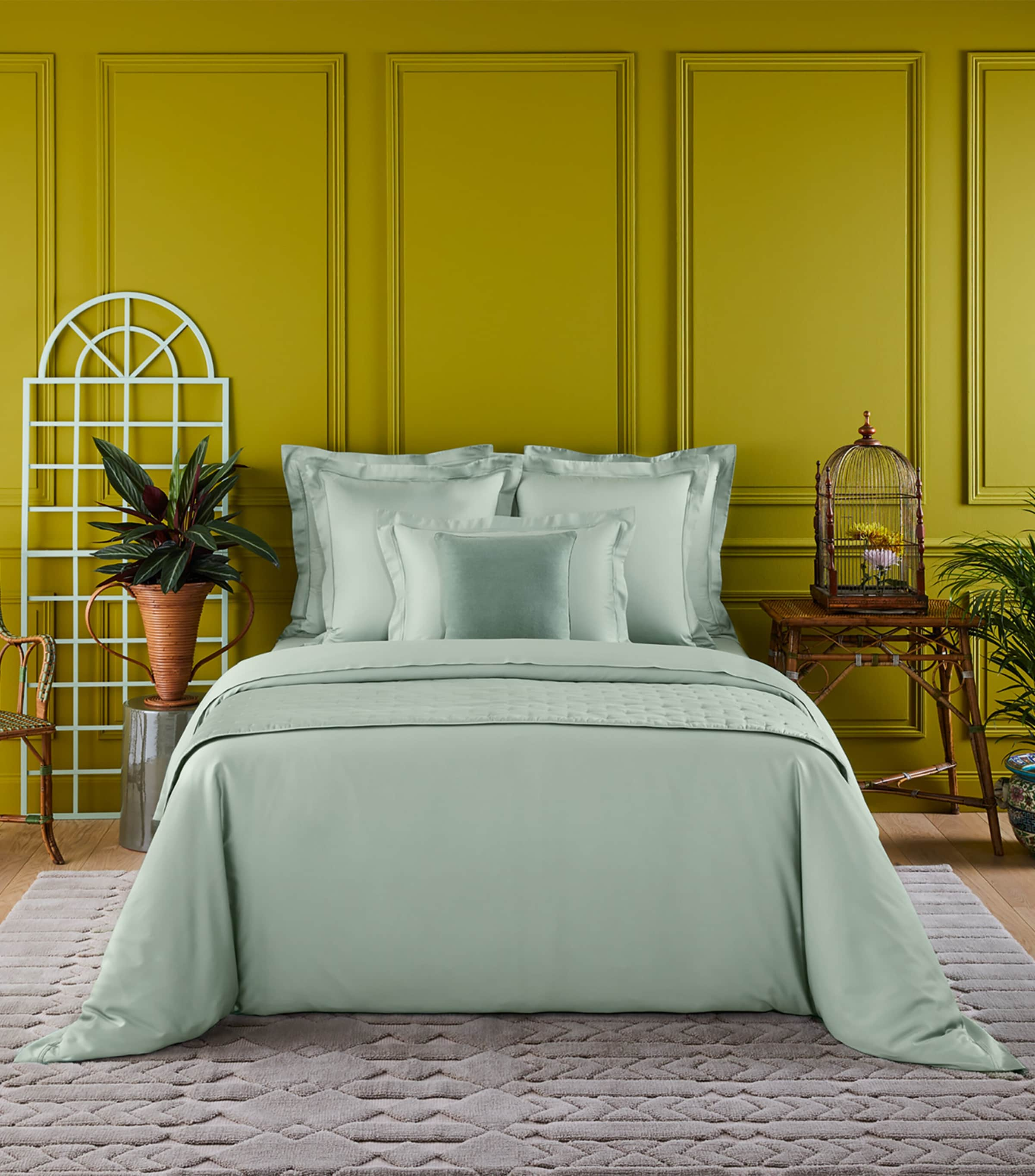 Yves Delorme Triomphe King Oxford Pillowcase In Green