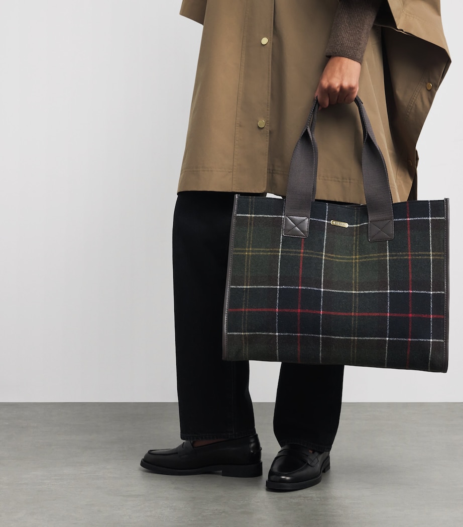 Barbour Tartan Turnberry Tote Bag Classic Tartan Image 2