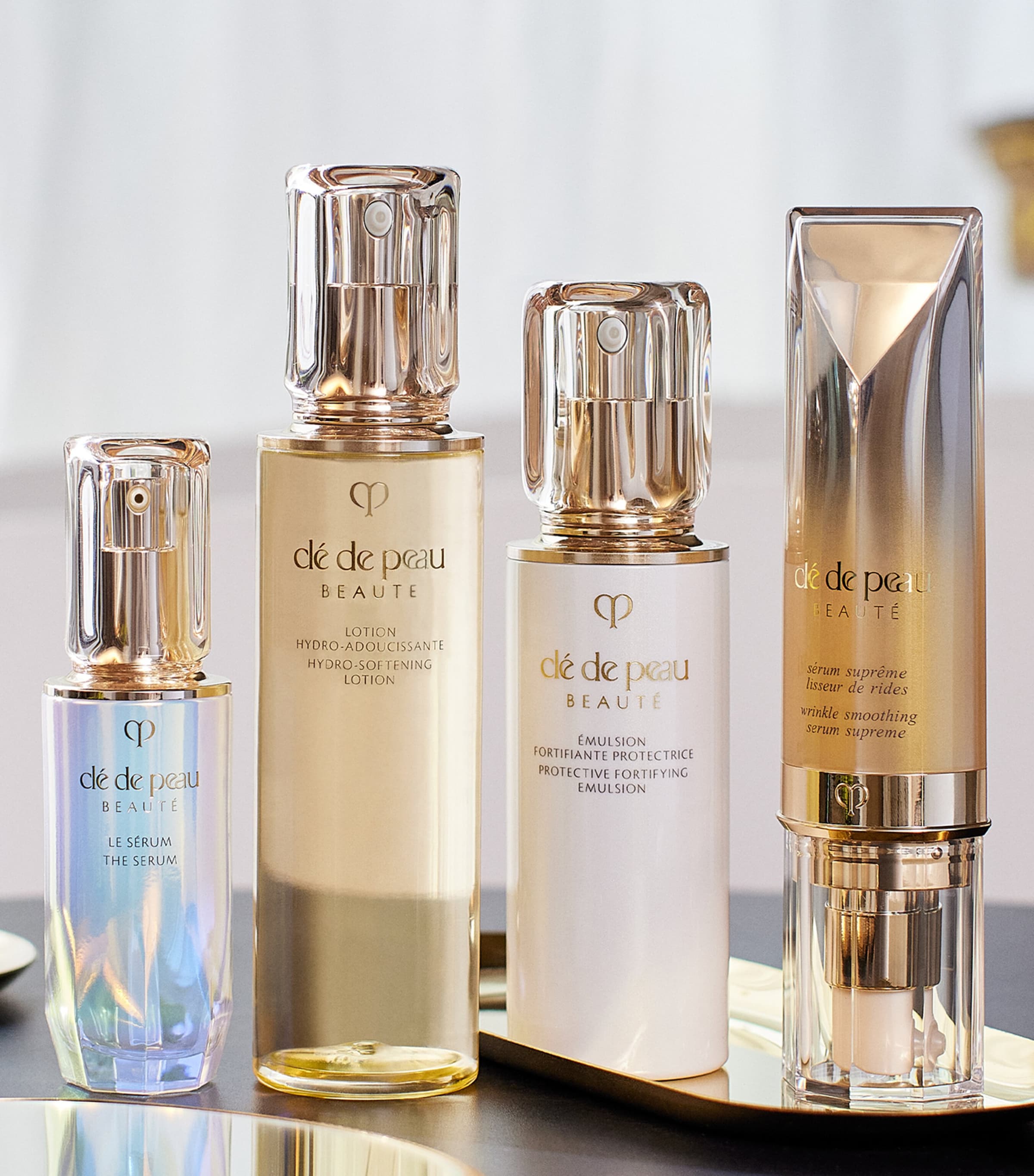 Clé de Peau Beauté Wrinkle Smoothing Serum Supreme (20ml) | Harrods UK