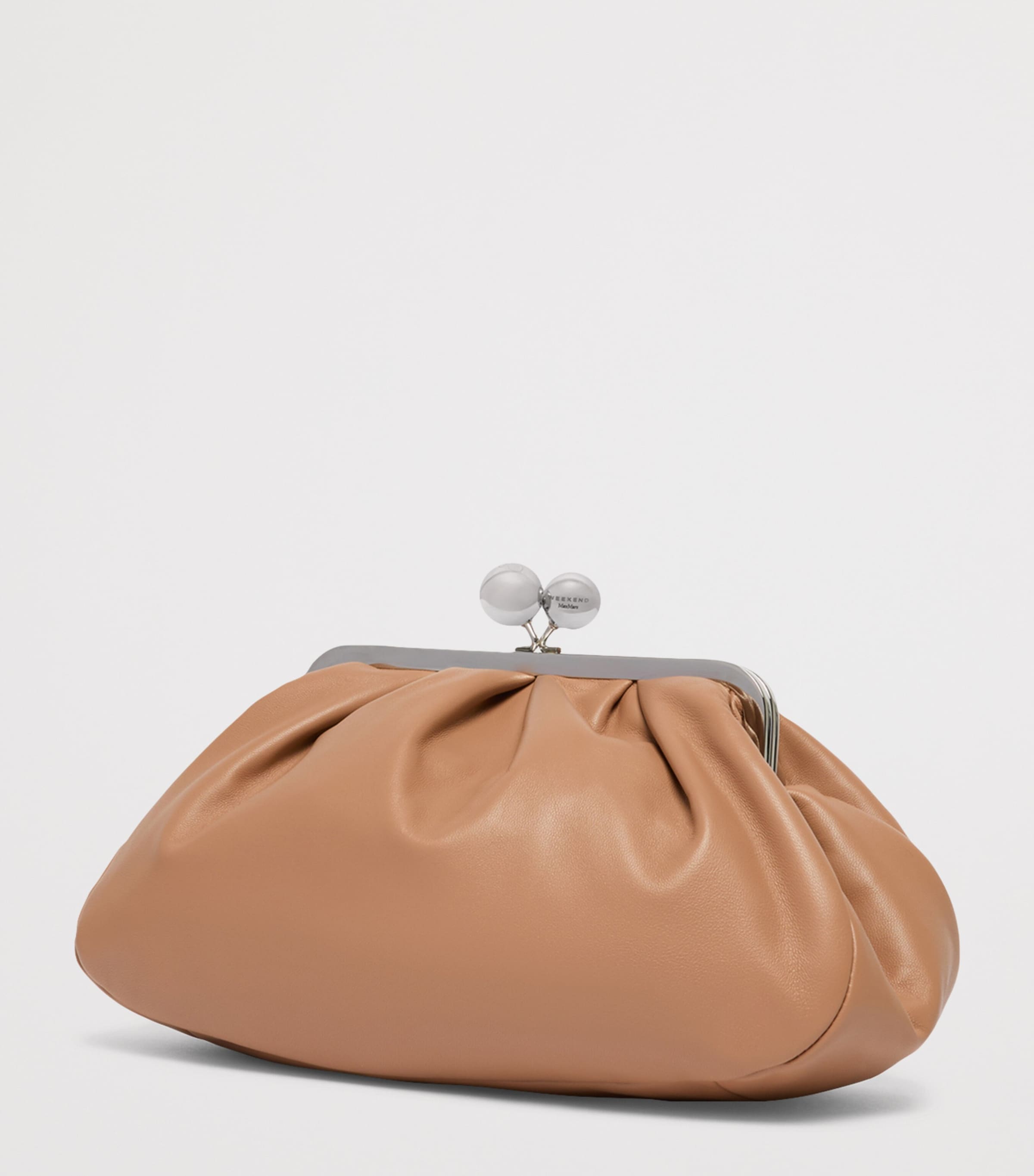 Weekend Max Mara Medium Leather Pasticcino Clutch Bag Nudo Image 4