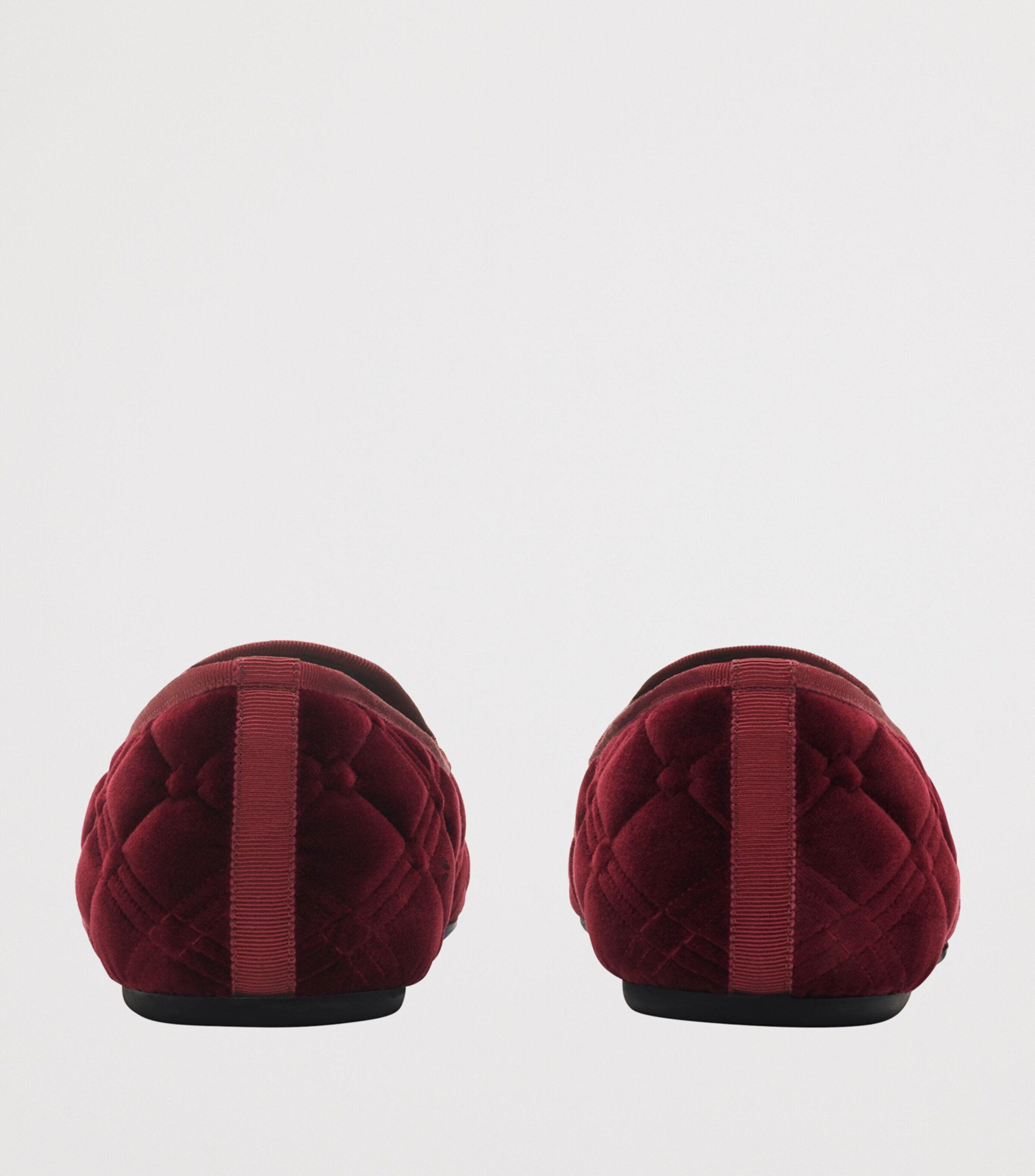 Velvet Quilted Estate Slippers WINE RED Image 4