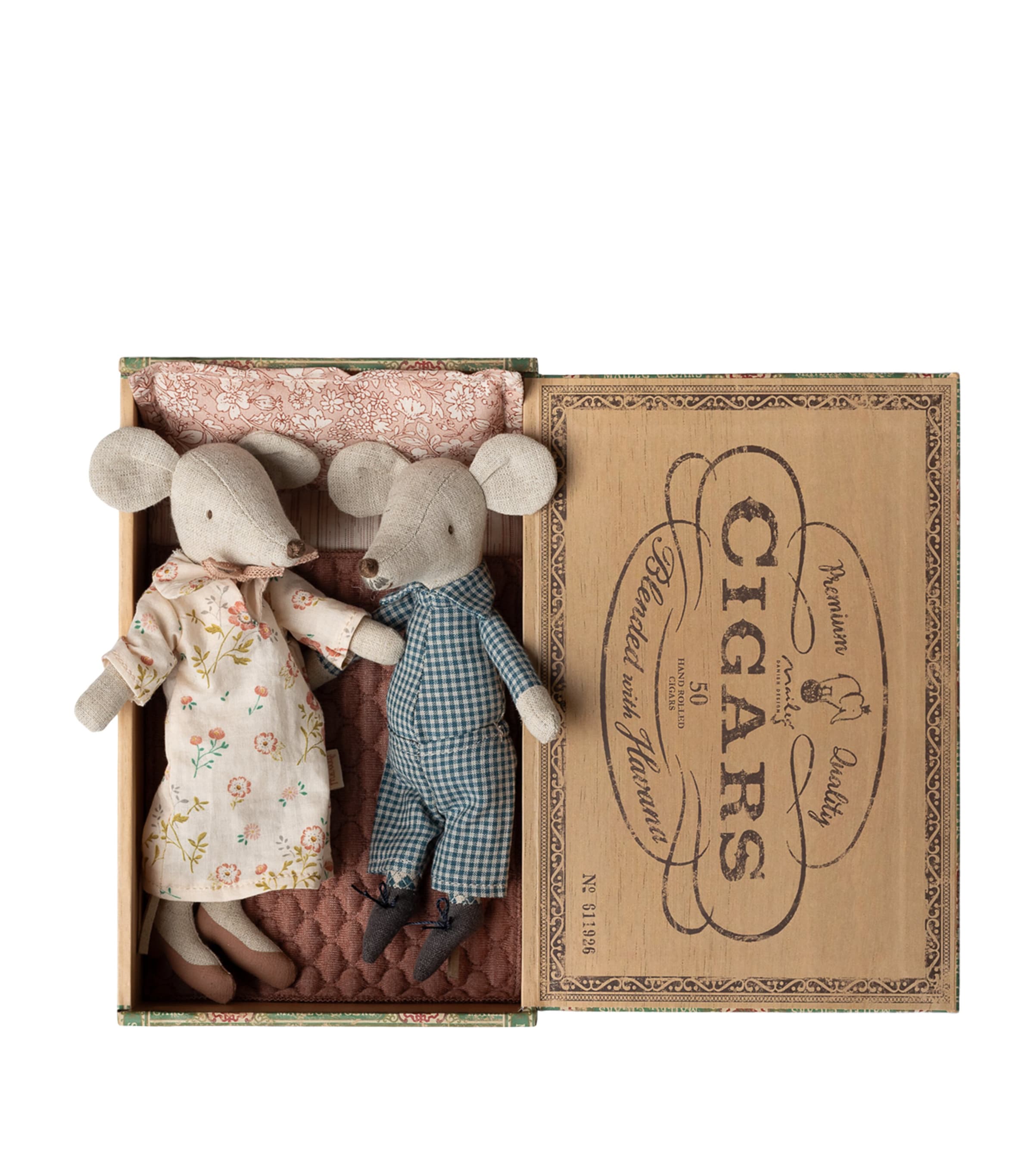 Maileg Grandma and Grandpa Mice Cigarbox Set (17cm) Image 1