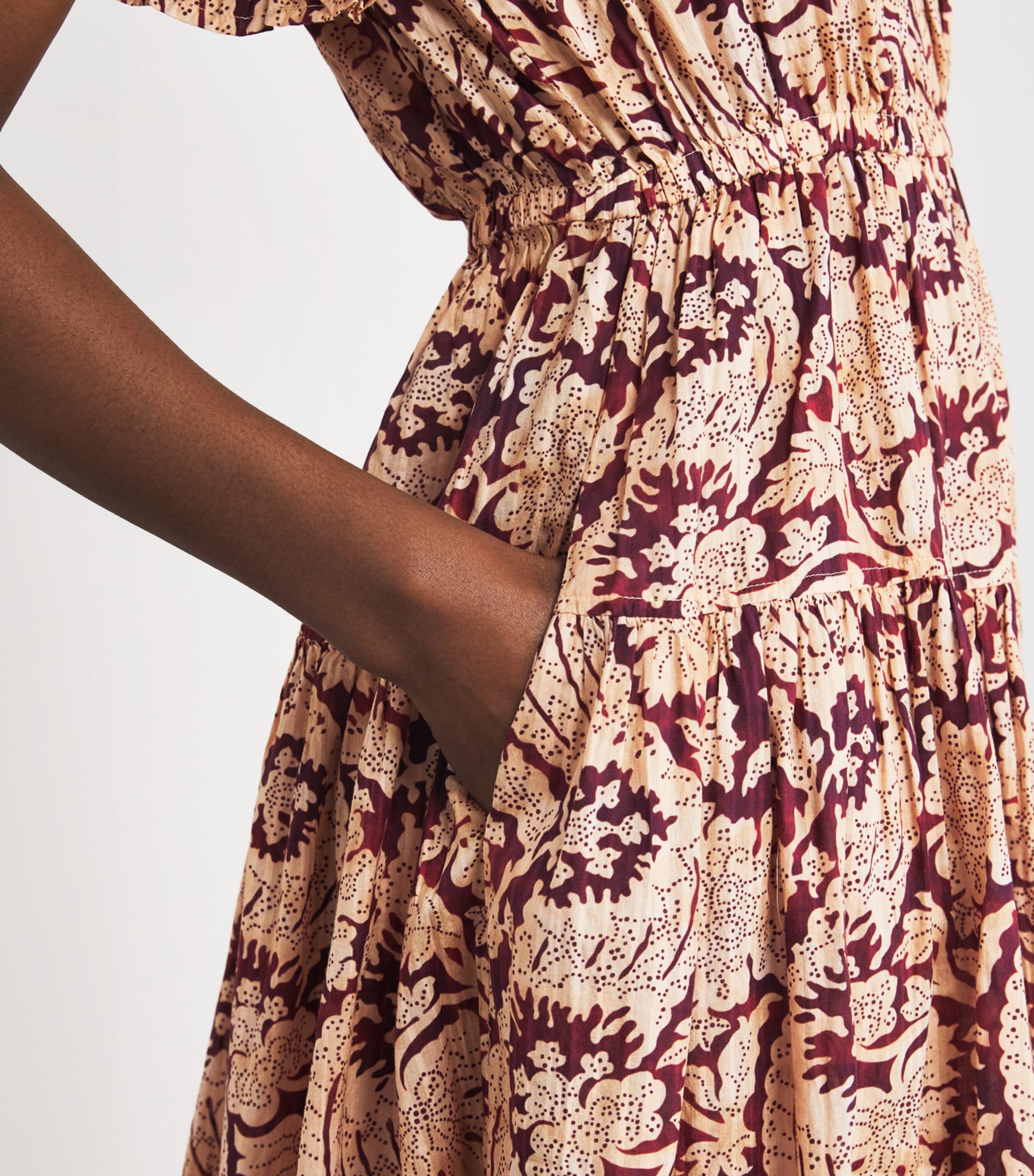 Kairi Flutter Midi Dress AMRTH AMARANTHU Image 6