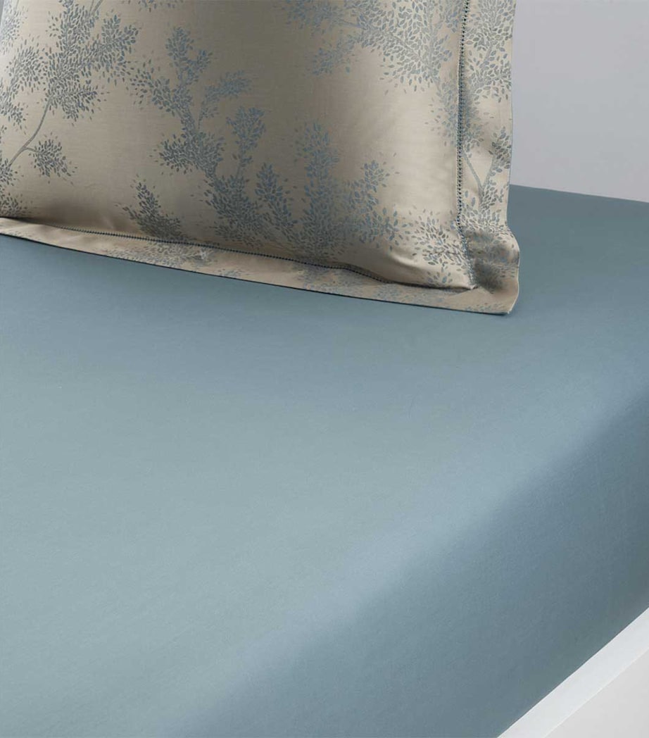 Triomphe Super King Fitted Sheet (180cm x 200cm) FJORD Image 2