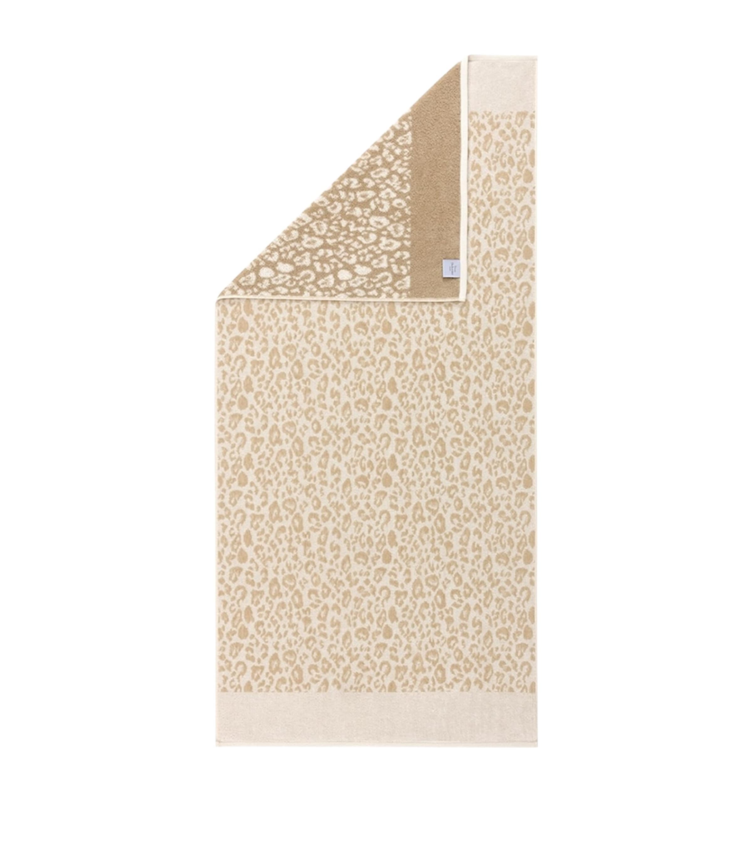 Leopard Bath Towel (140cm x 70cm) MILK Image 3