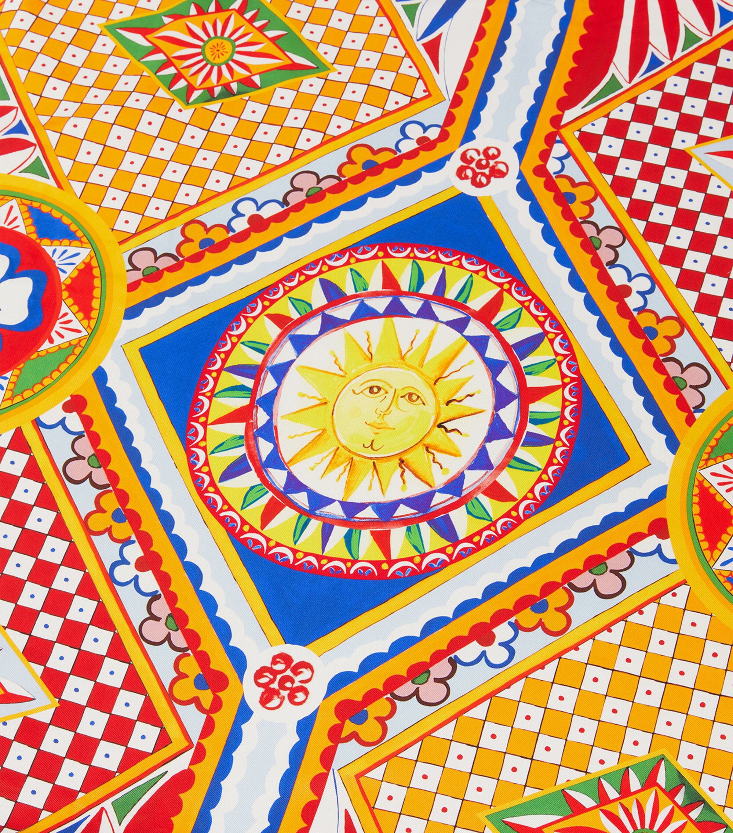 Silk Majolica Quilt (140cm x 180cm) UC079 CARRETTO MULTI Image 3