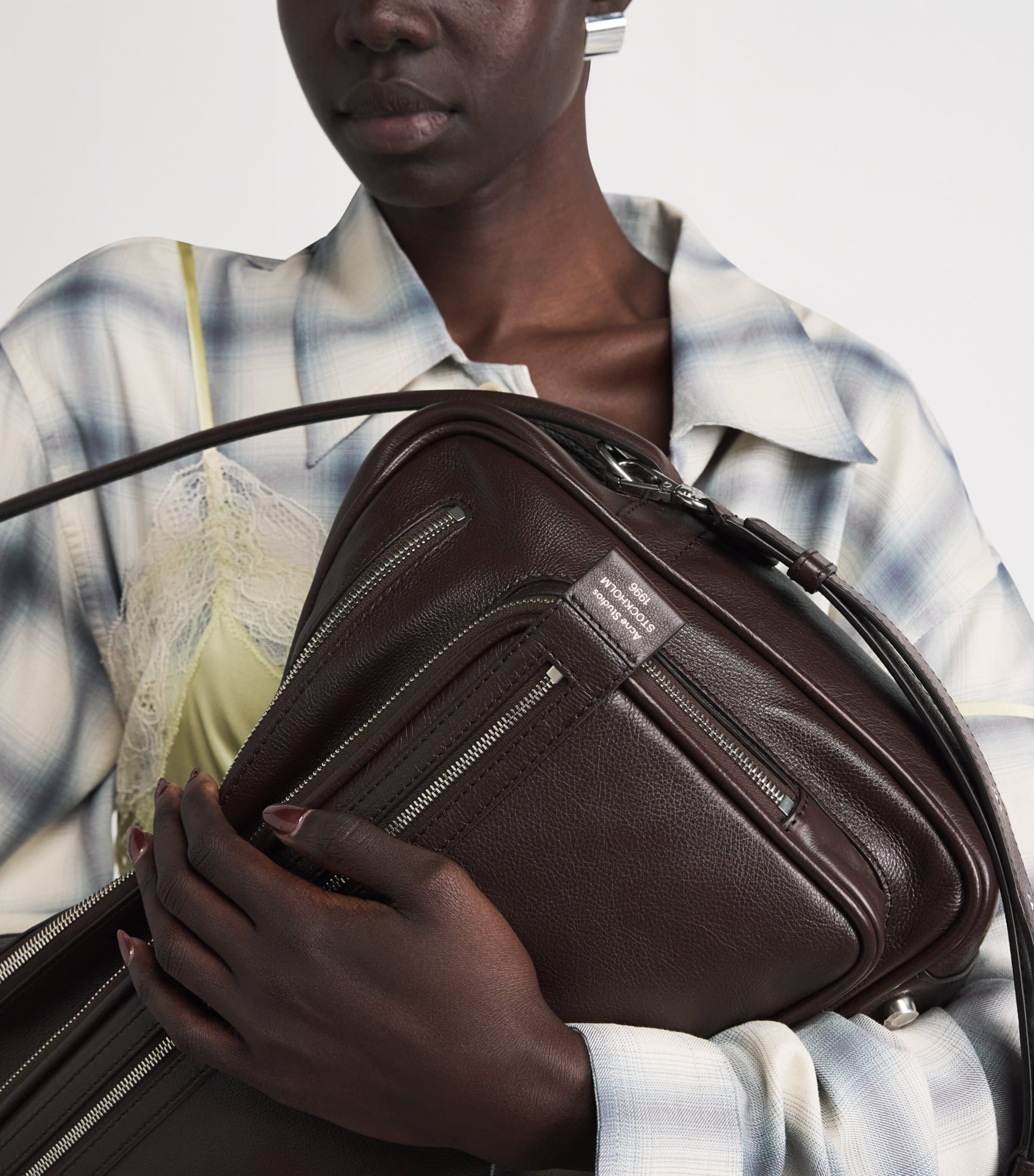 Acne Studios Leather Camero Party Shoulder Bag Chocolate Brown Image 4